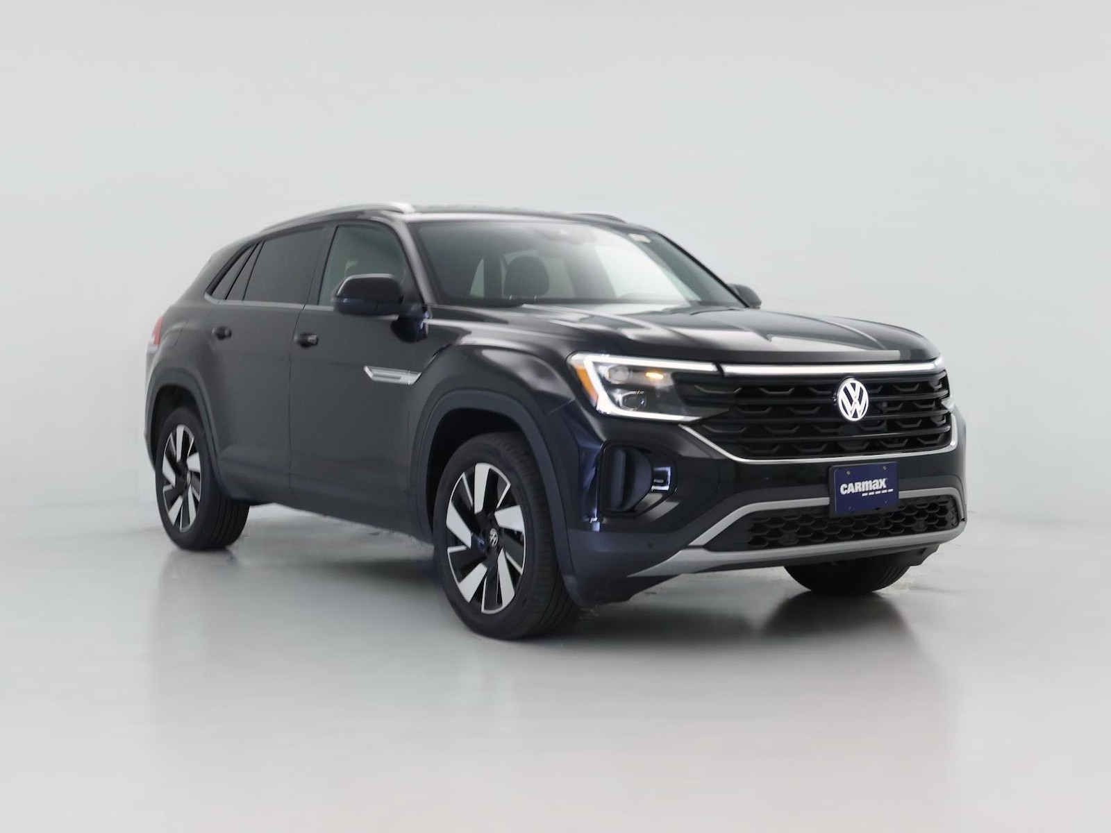 2025 Volkswagen Atlas Cross Sport SE w/Tech - Photo 1