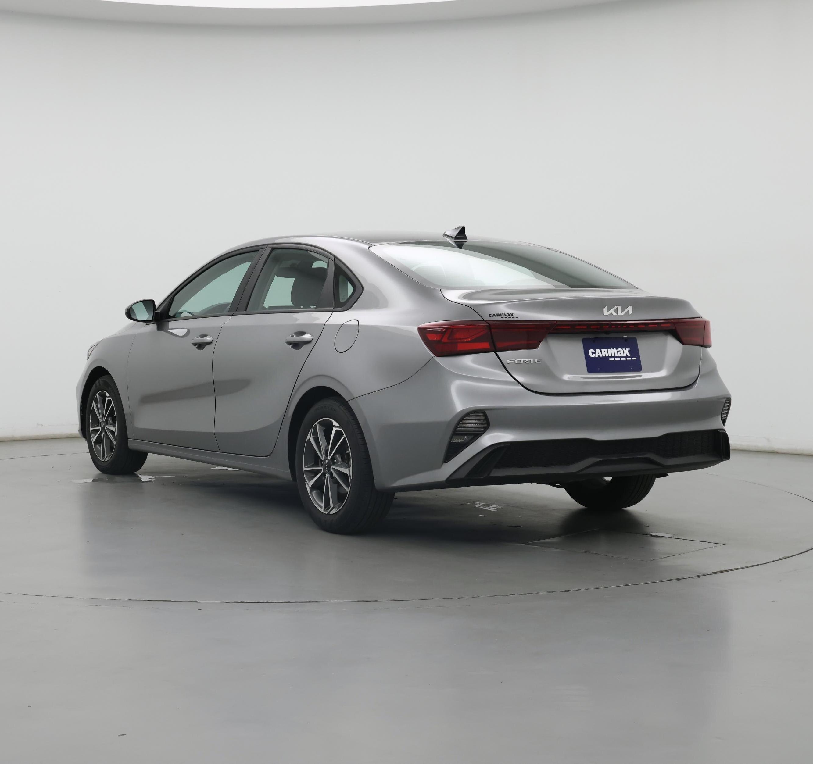 Thumbnail: 2023 Kia Forte - 2