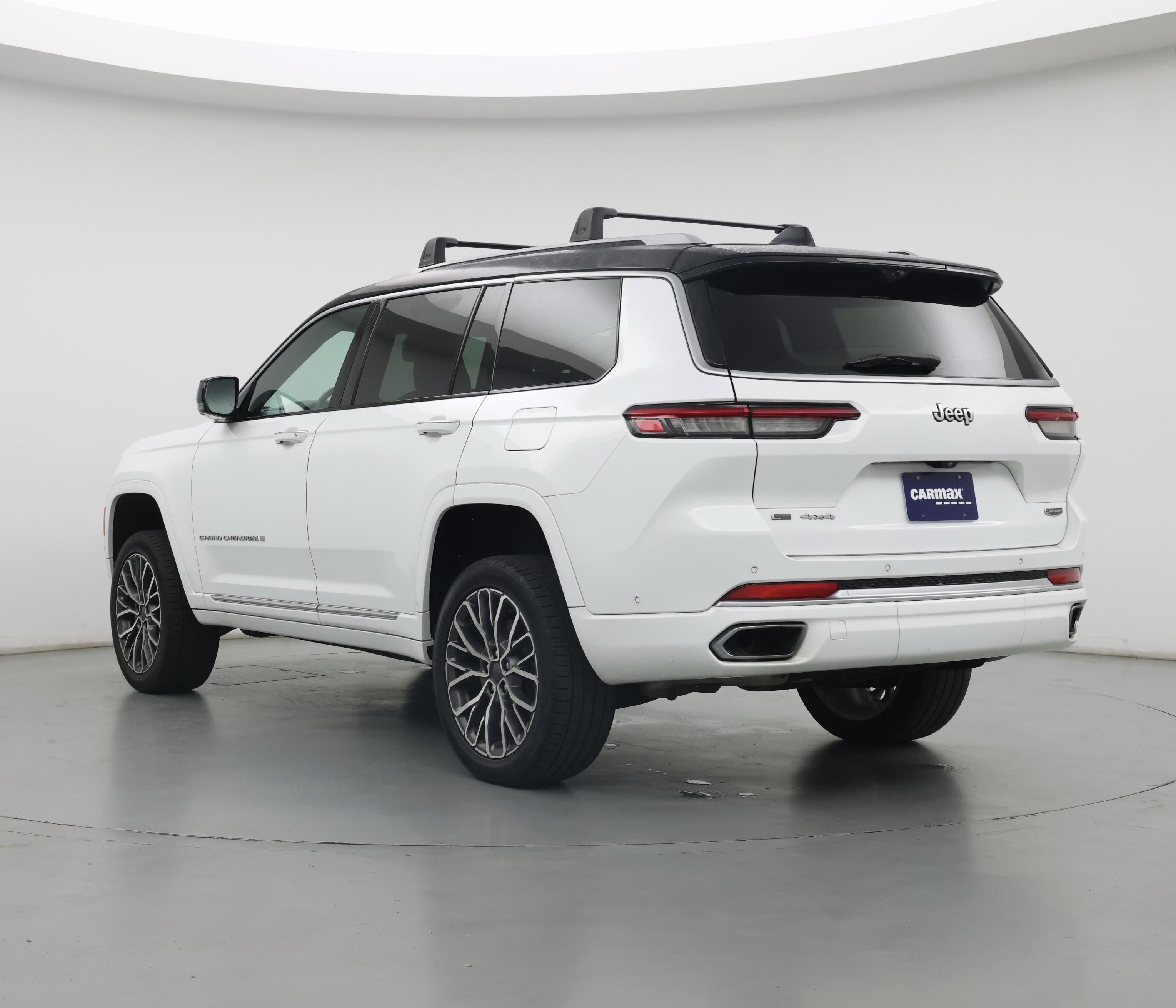 Thumbnail: 2023 Jeep Grand Cherokee L - 2