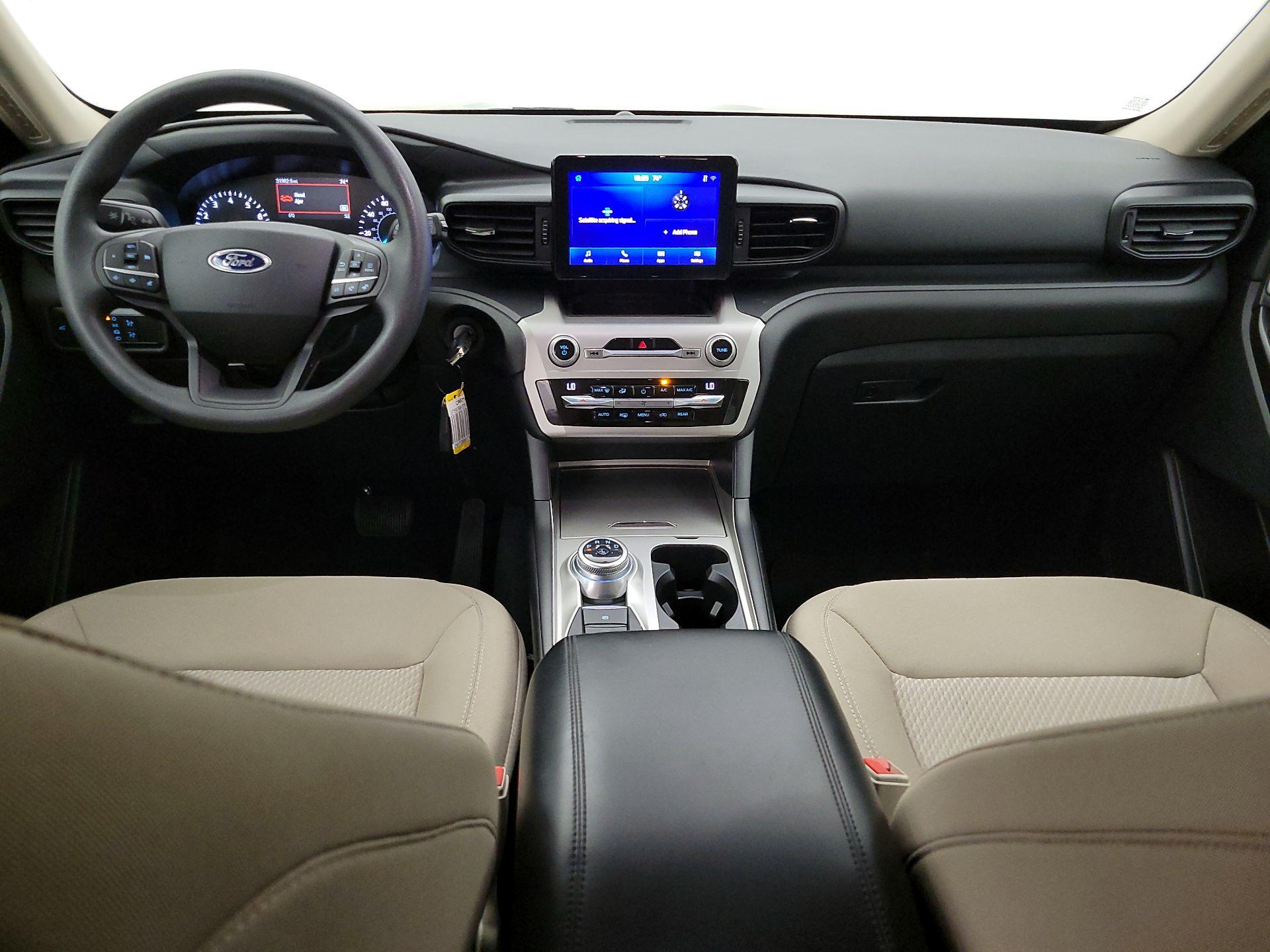 Thumbnail: 2021 Ford Explorer - 9
