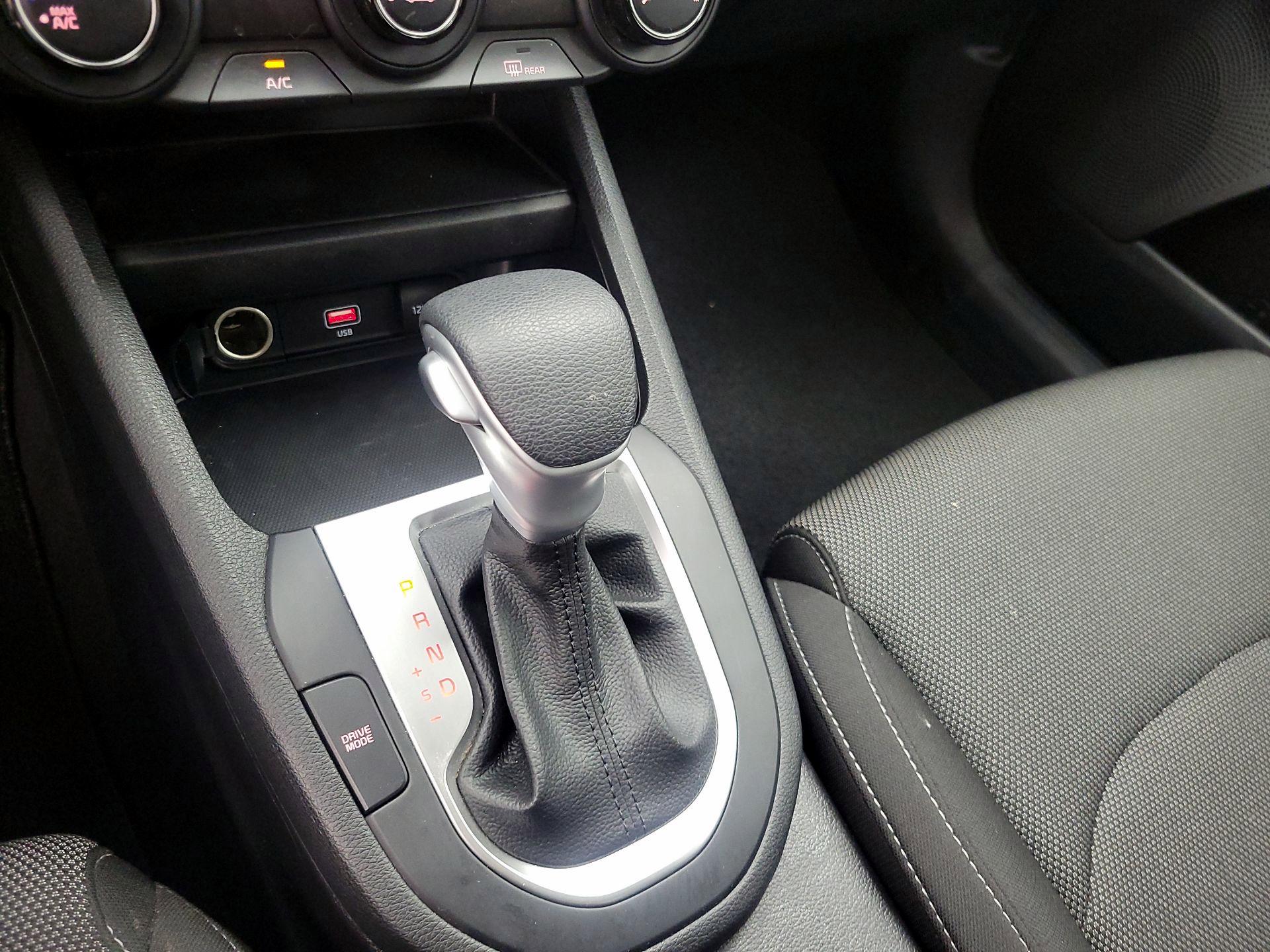 Thumbnail: 2023 Kia Forte - 17