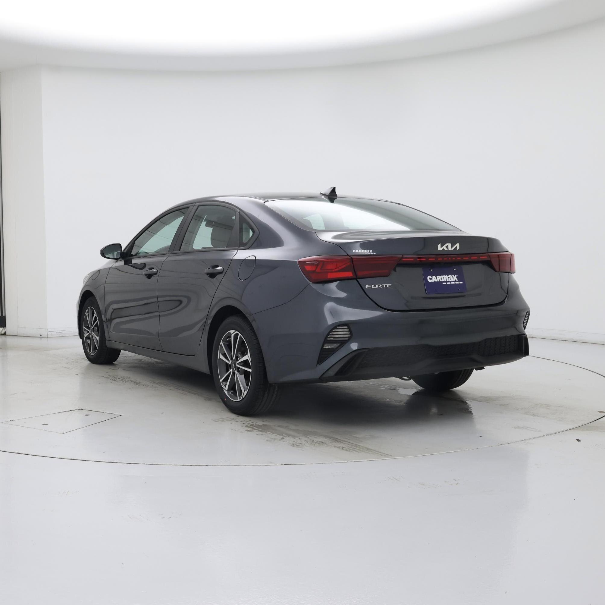 Thumbnail: 2023 Kia Forte - 2