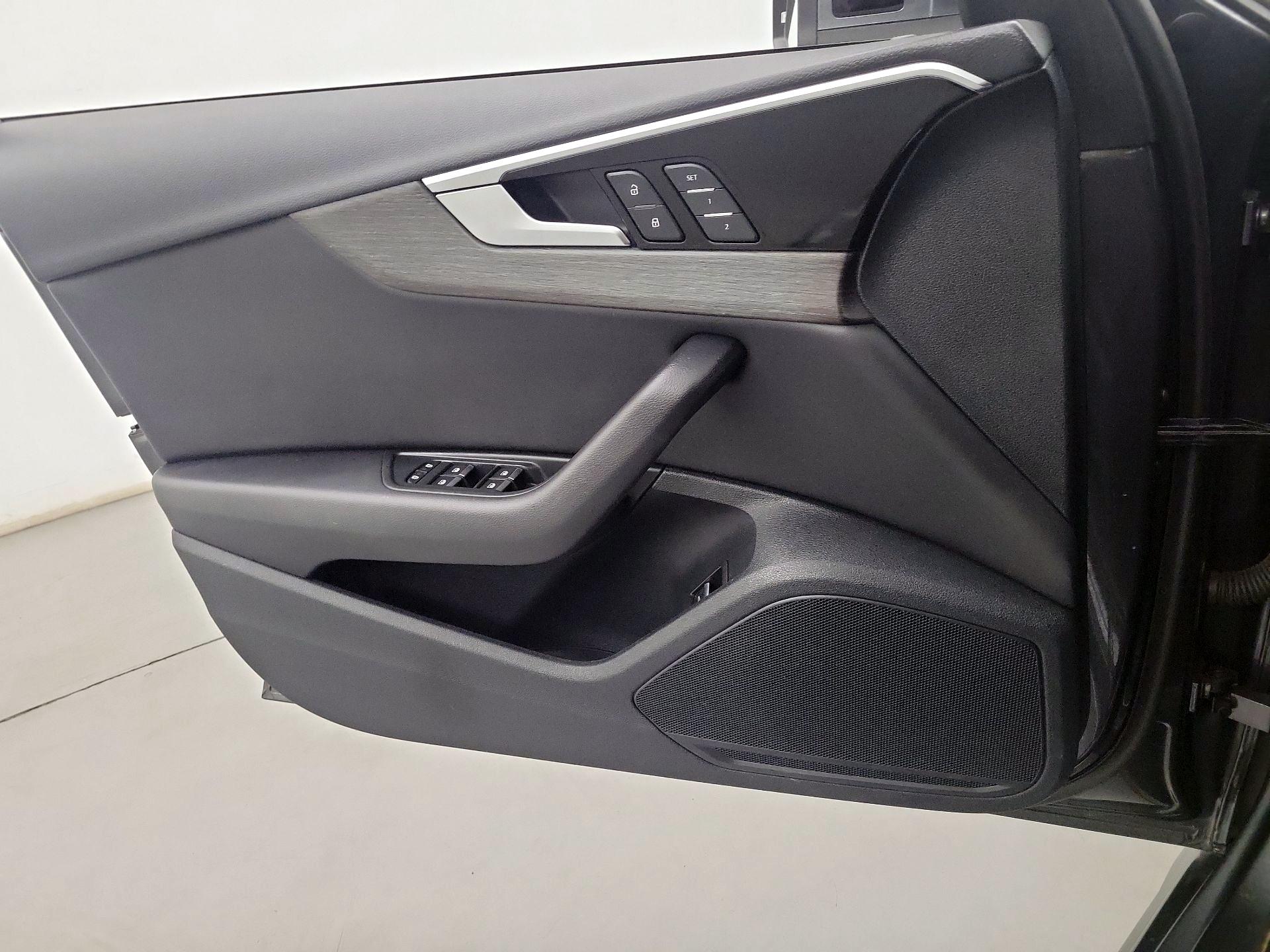 Thumbnail: 2023 Audi A4 - 12