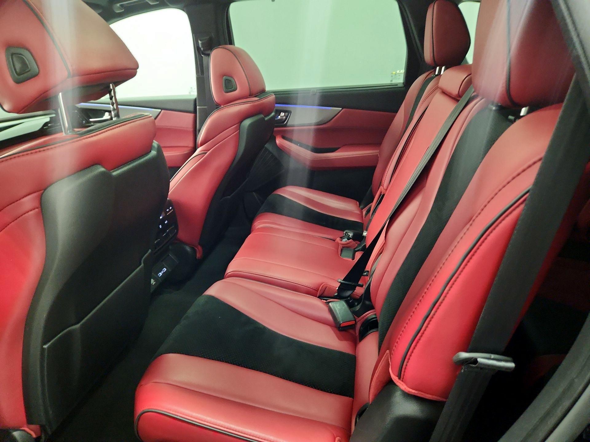 Thumbnail: 2023 Acura MDX - 20