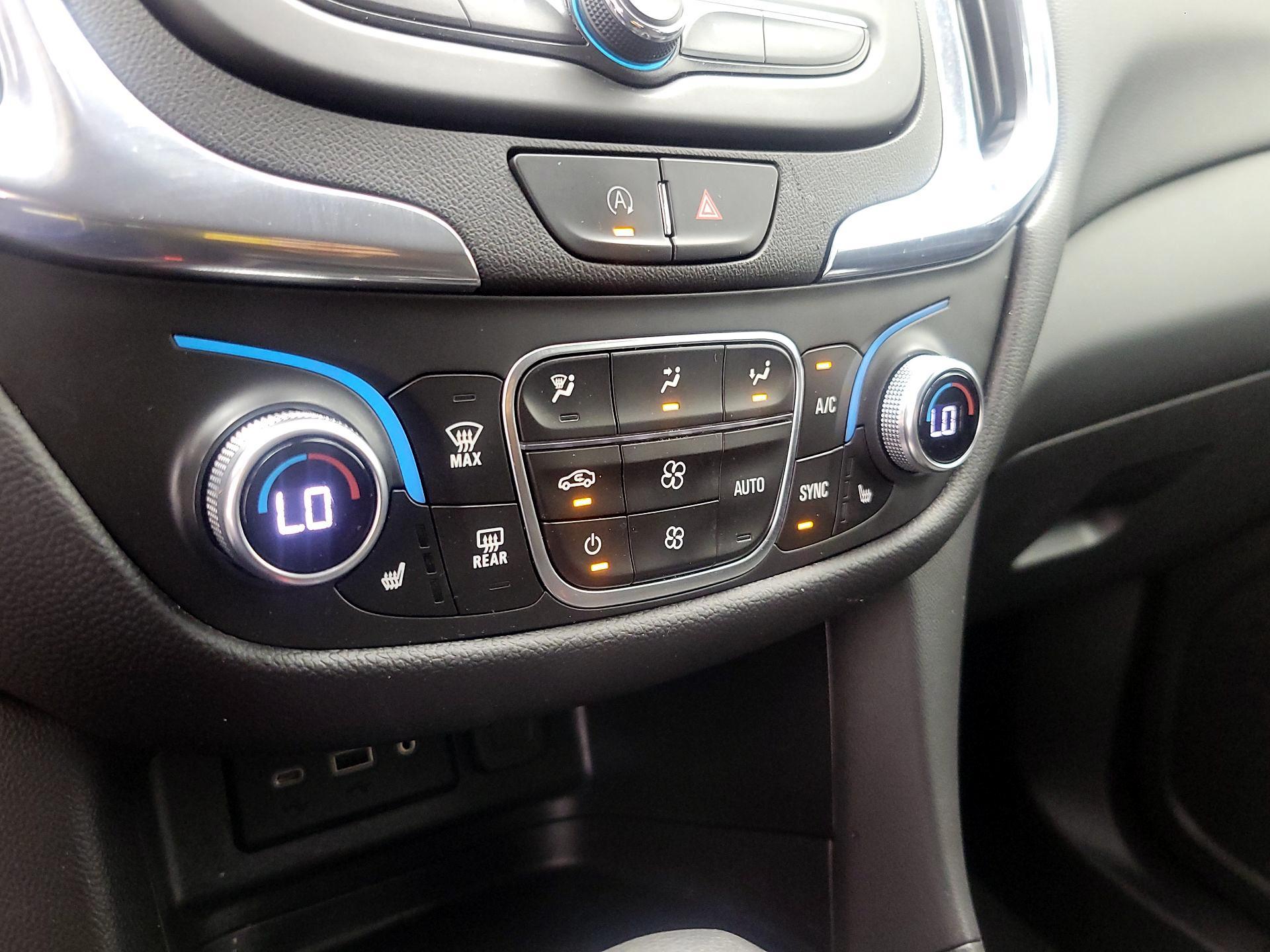 Thumbnail: 2023 Chevrolet Equinox - 16