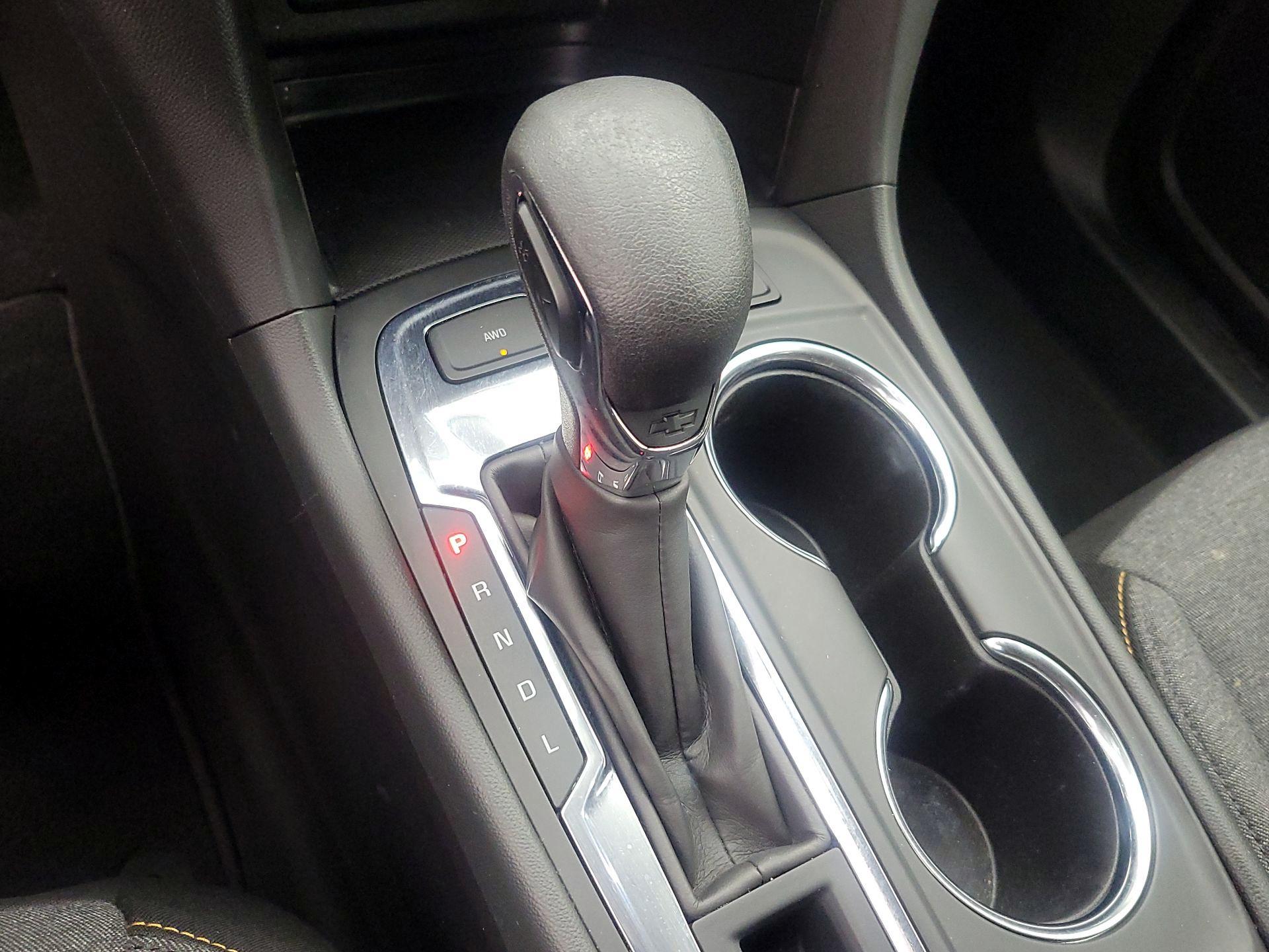 Thumbnail: 2023 Chevrolet Equinox - 17