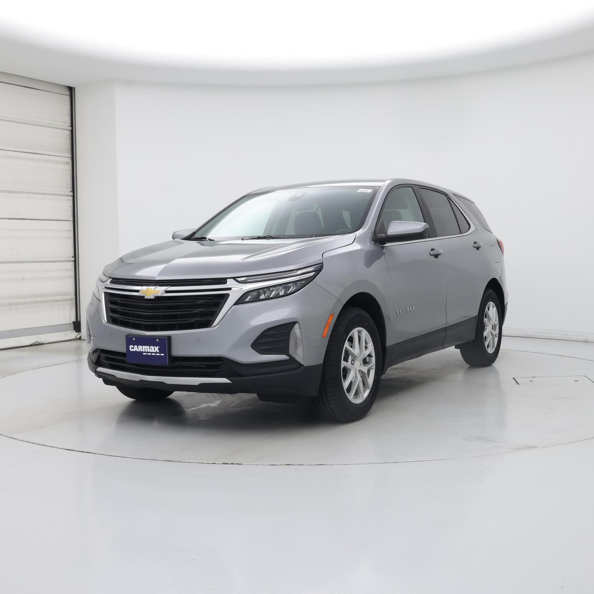 Thumbnail: 2023 Chevrolet Equinox - 4