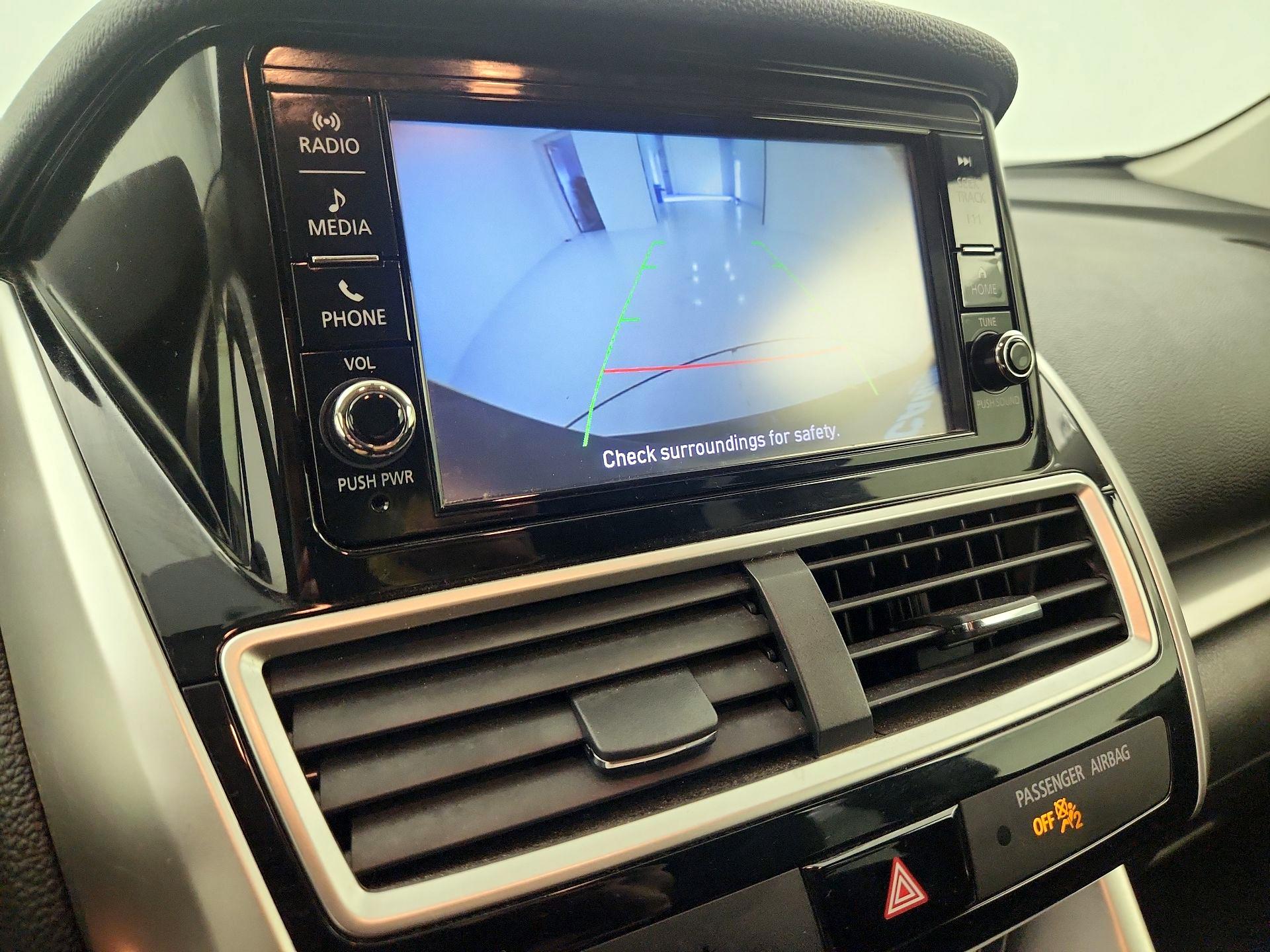 Thumbnail: 2020 Mitsubishi Eclipse Cross - 14