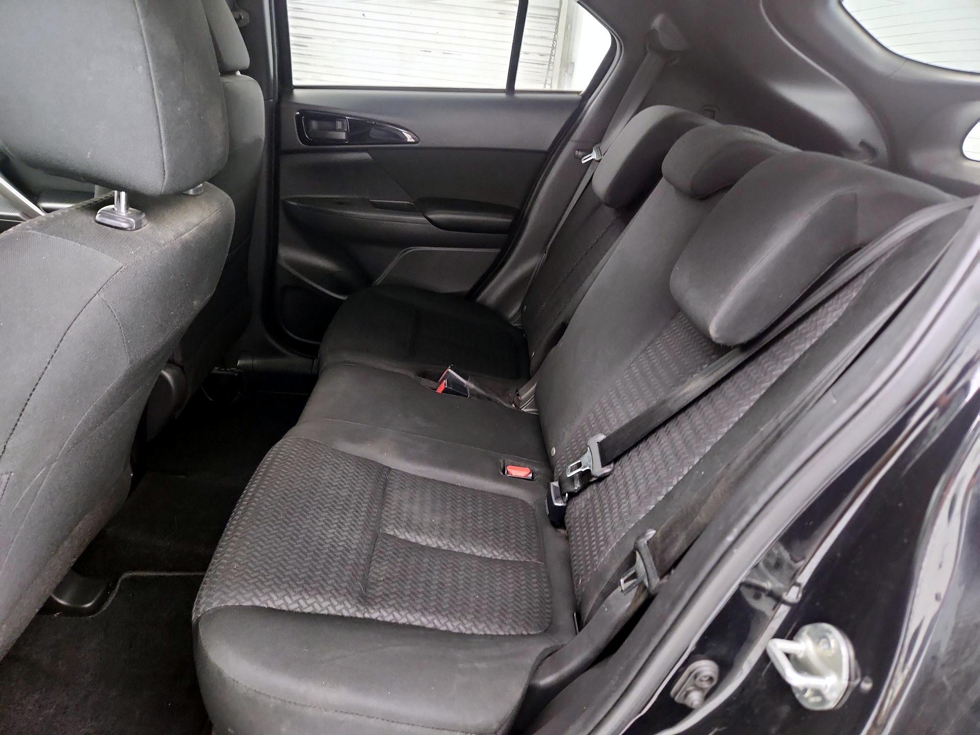 Thumbnail: 2020 Mitsubishi Eclipse Cross - 19