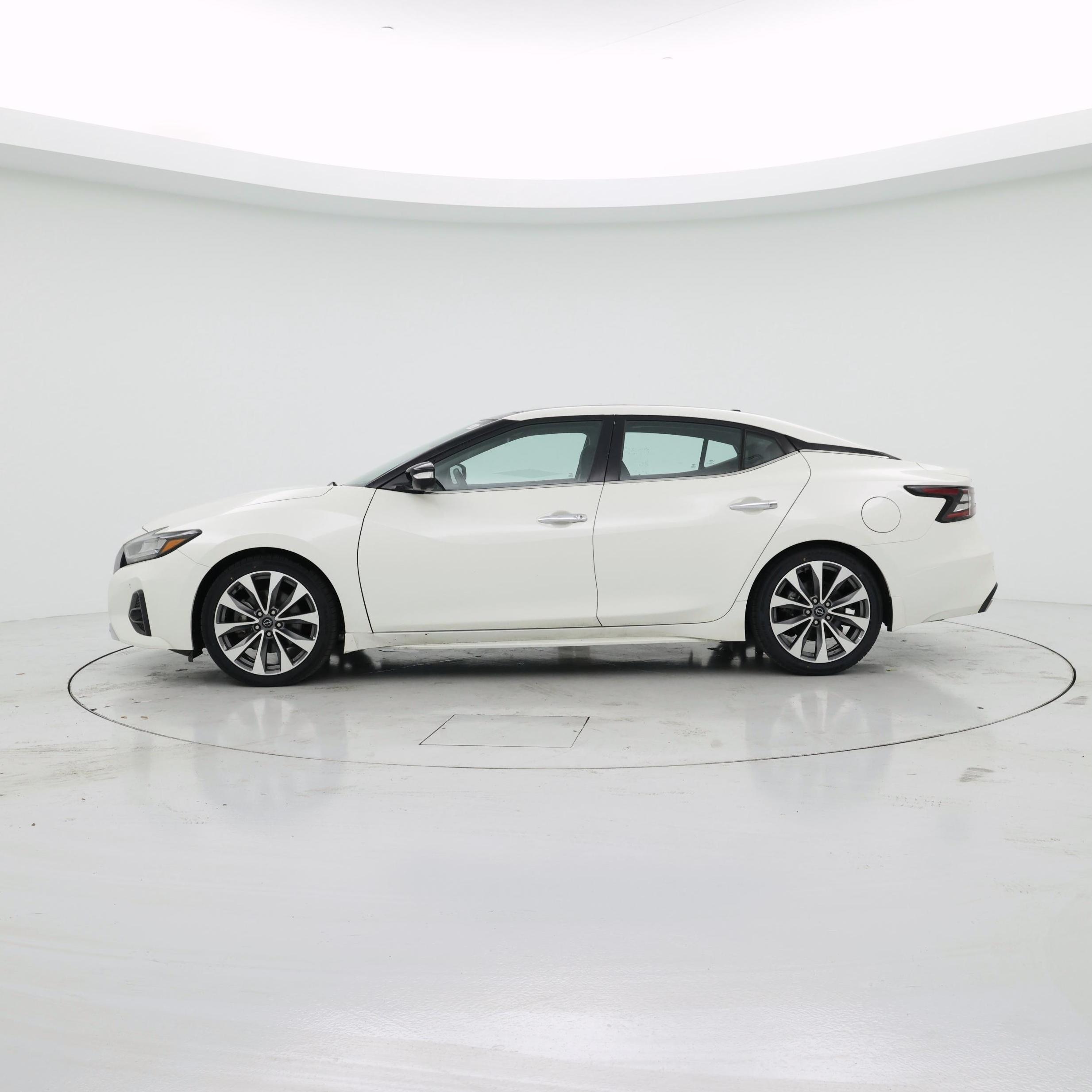 Thumbnail: 2022 Nissan Maxima - 3