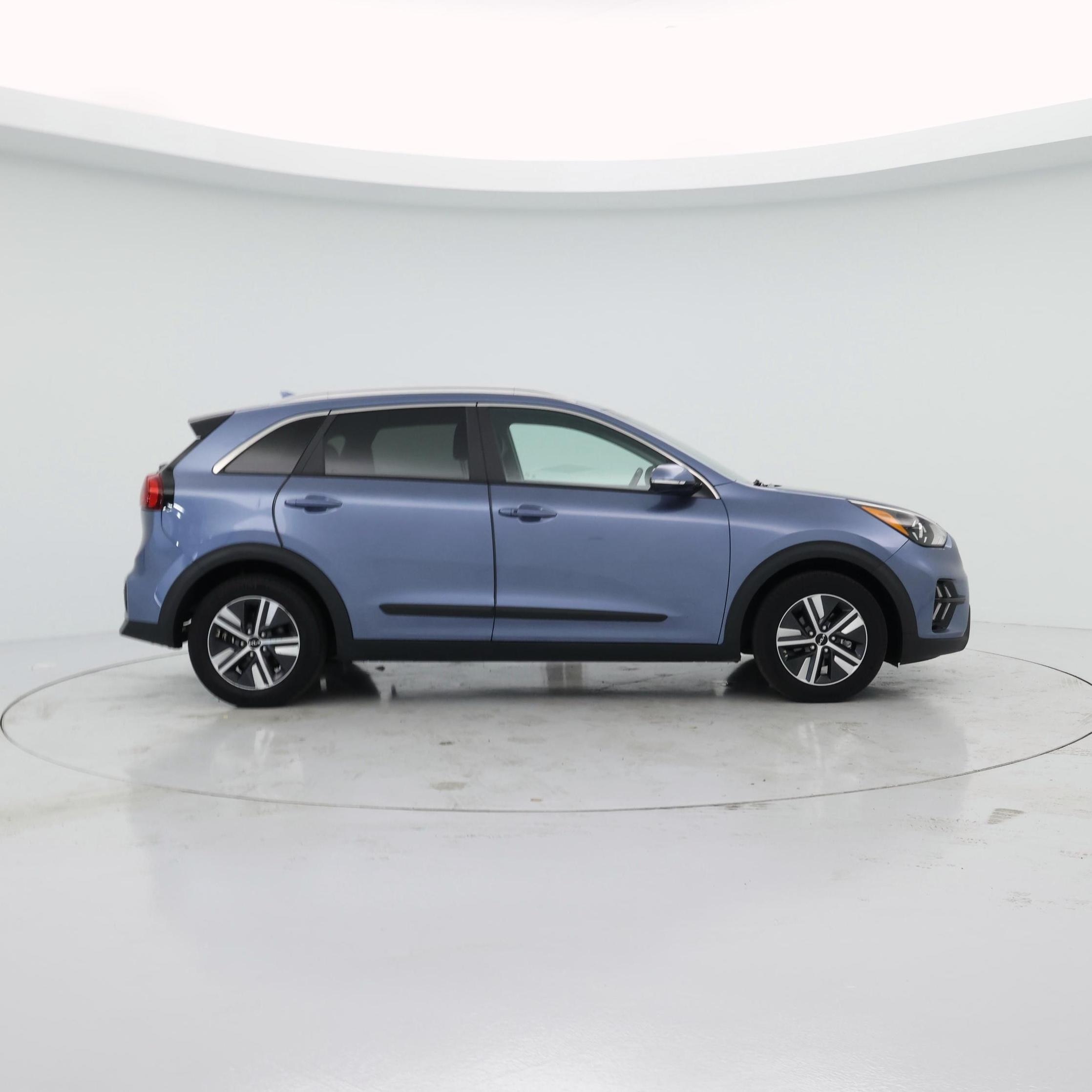 Thumbnail: 2022 Kia Niro - 7