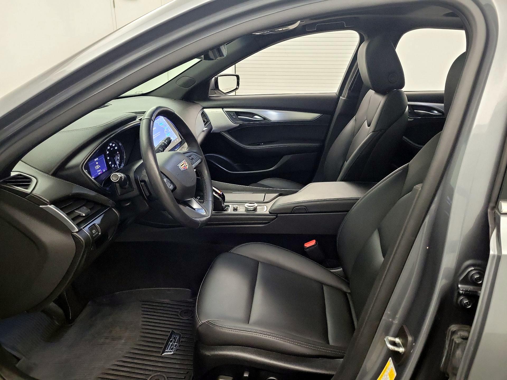 Thumbnail: 2022 Cadillac CT5 - 11