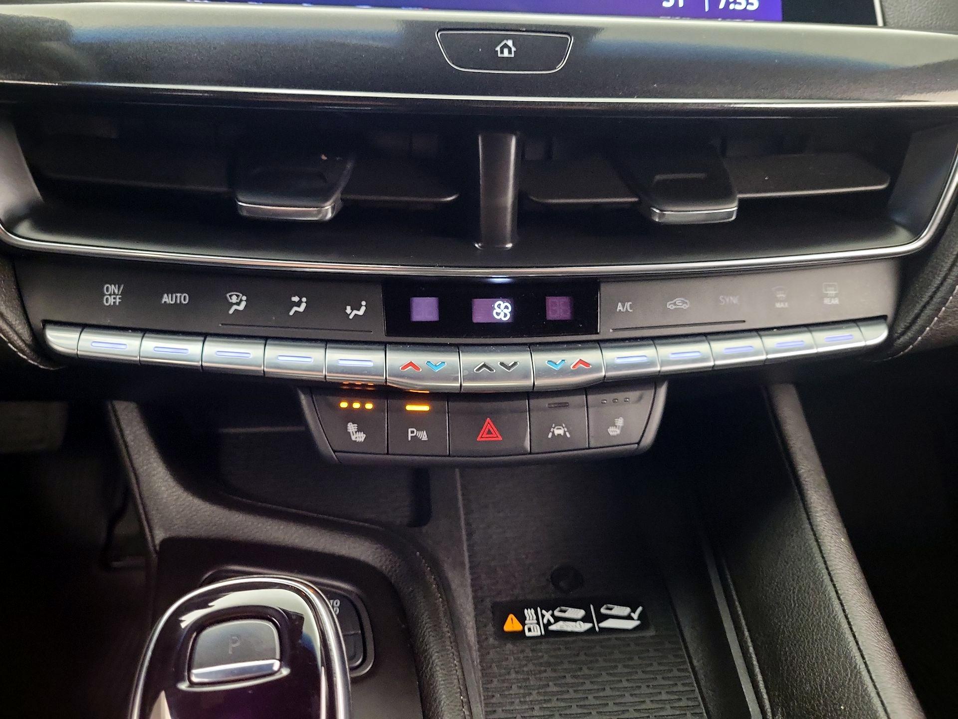 Thumbnail: 2022 Cadillac CT5 - 16