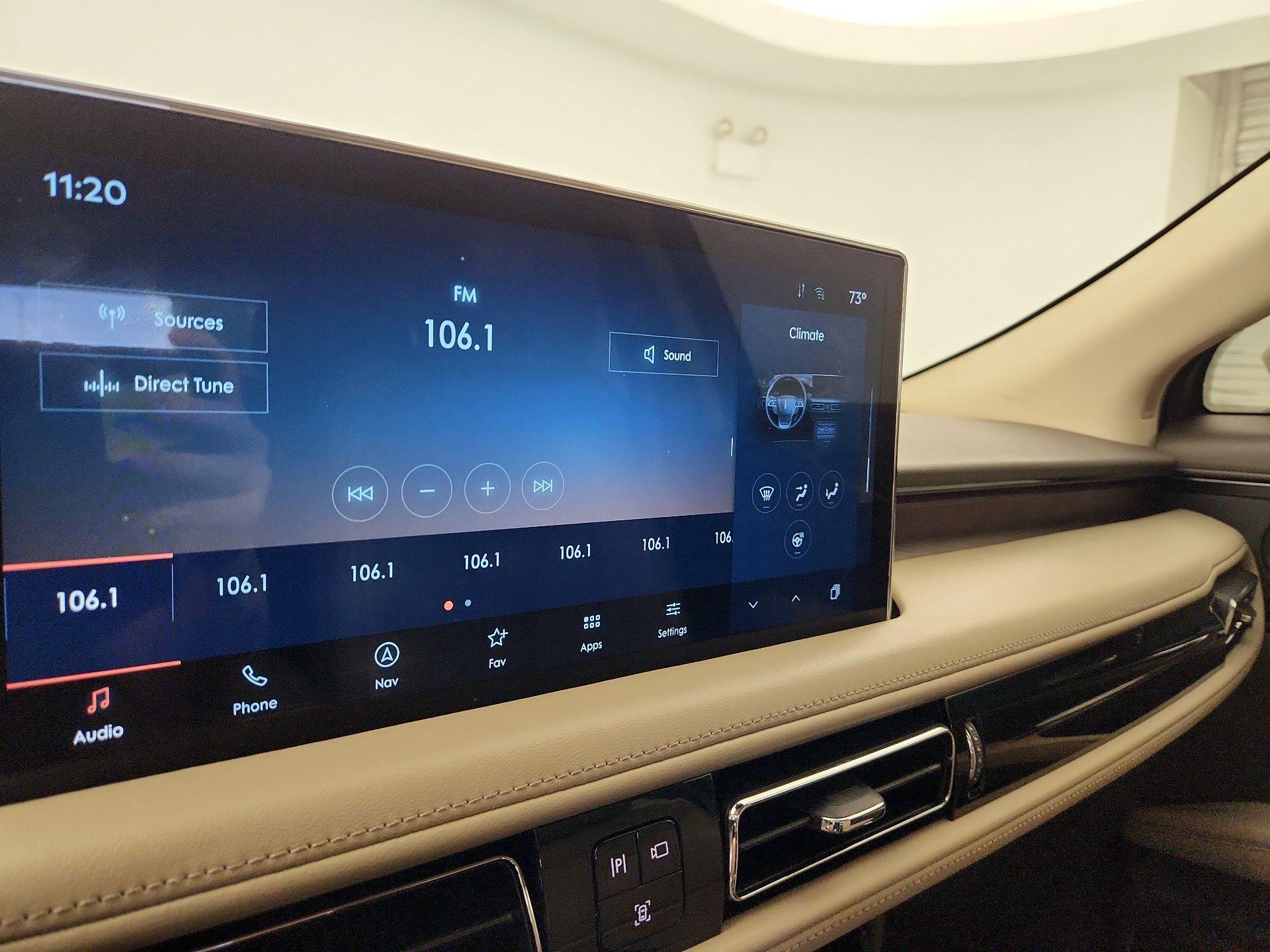 Thumbnail: 2022 Lincoln Nautilus - 13
