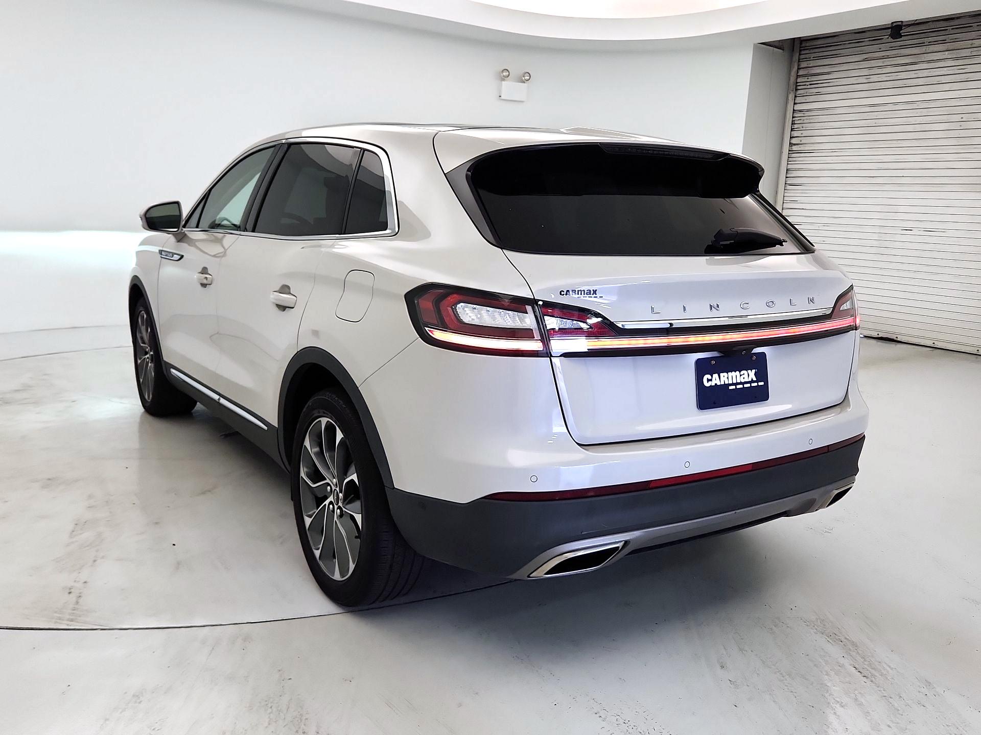 Thumbnail: 2022 Lincoln Nautilus - 7