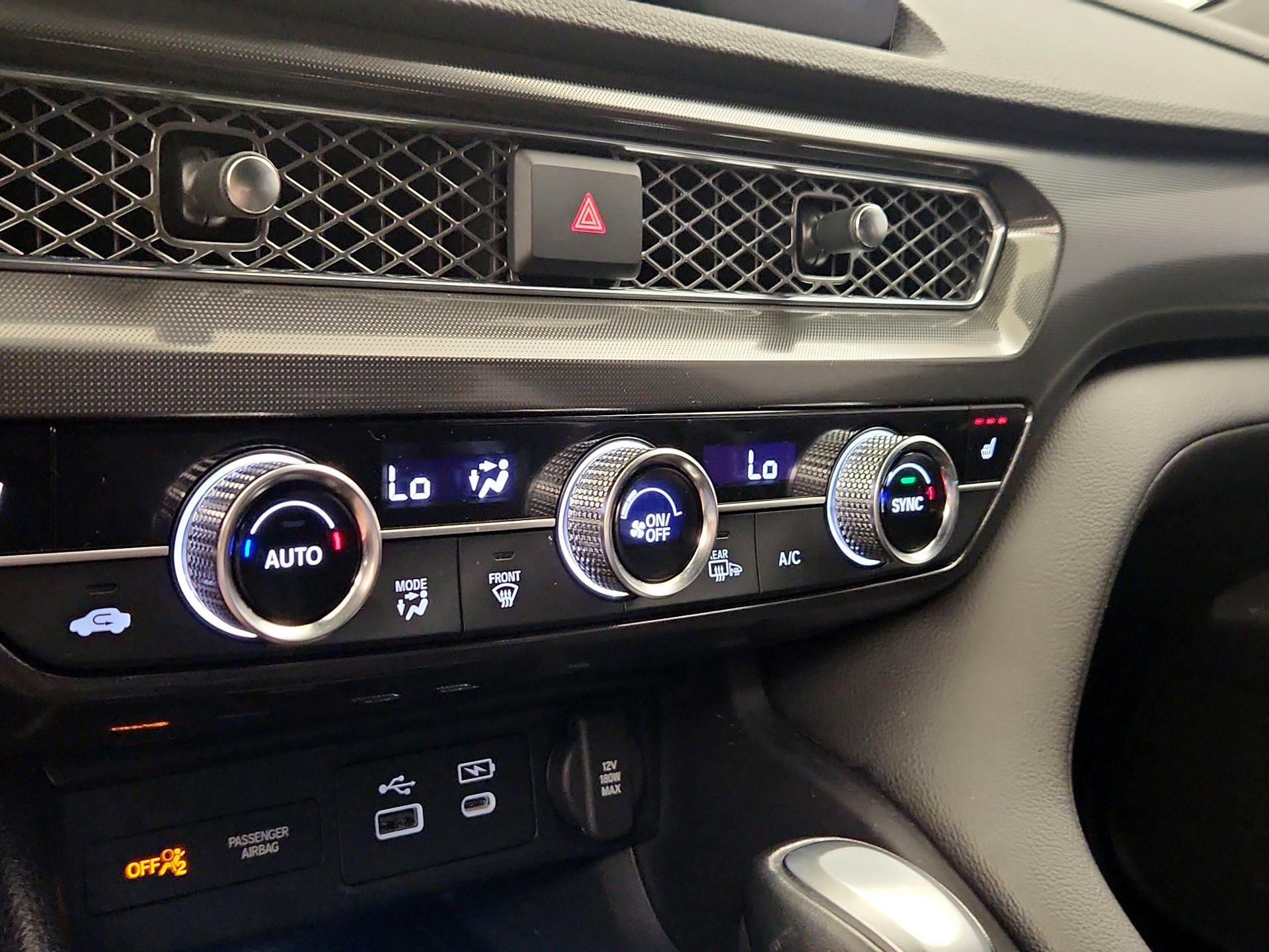 Thumbnail: 2023 Acura Integra - 16