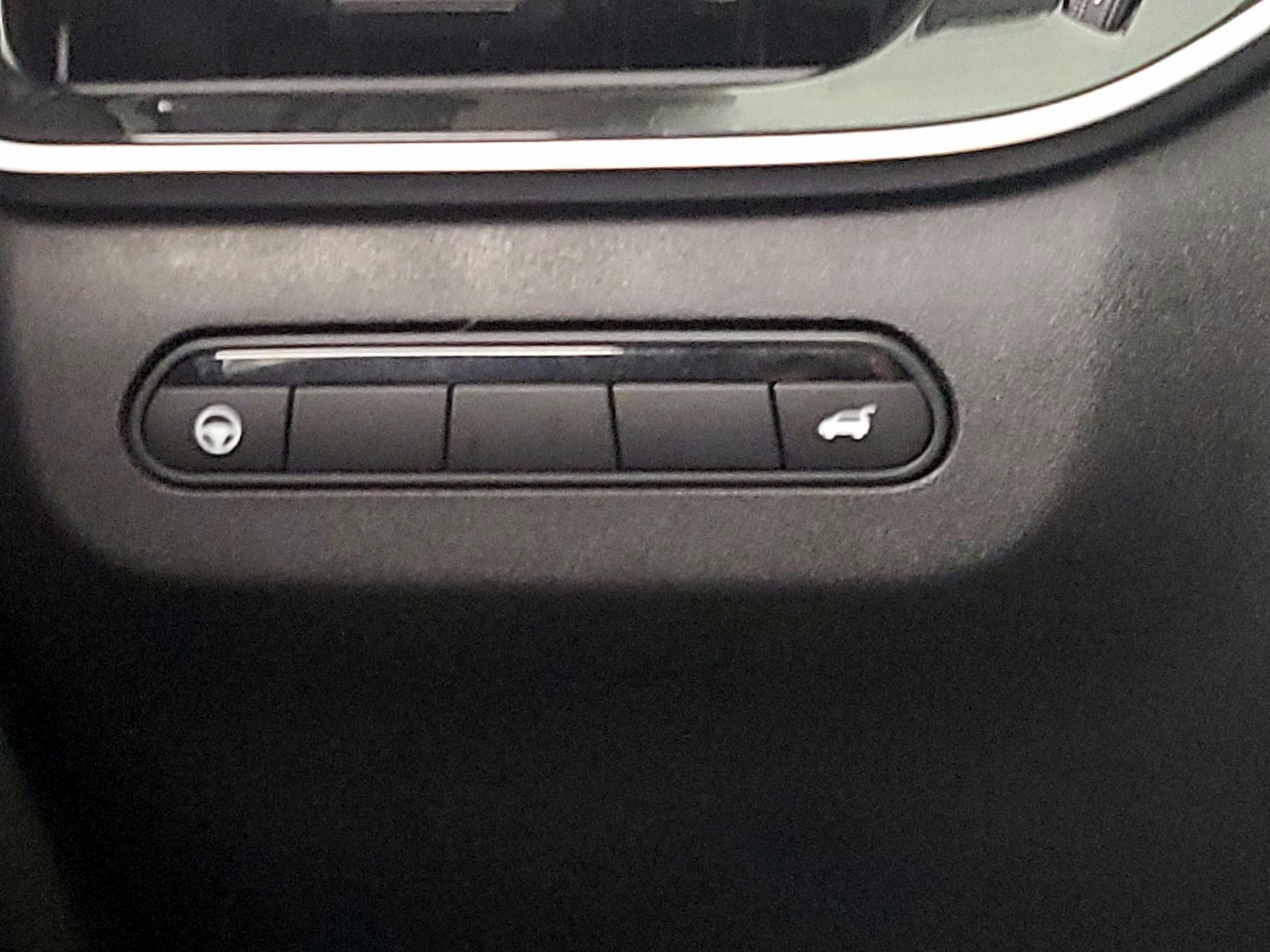 Thumbnail: 2023 INFINITI QX60 - 13