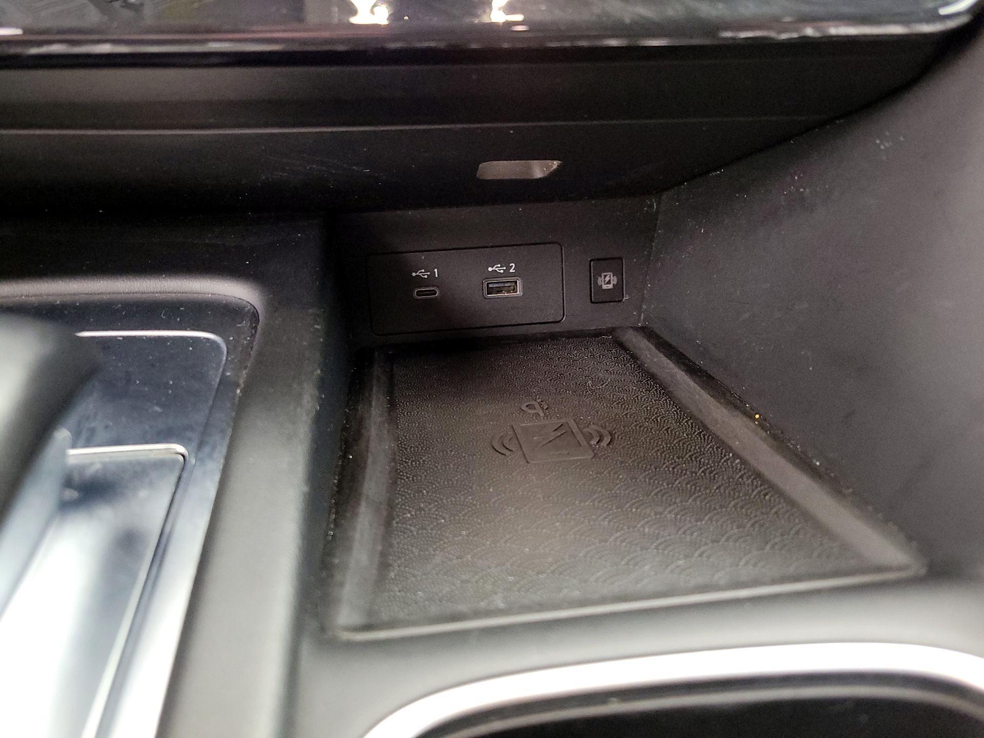 Thumbnail: 2023 INFINITI QX60 - 18