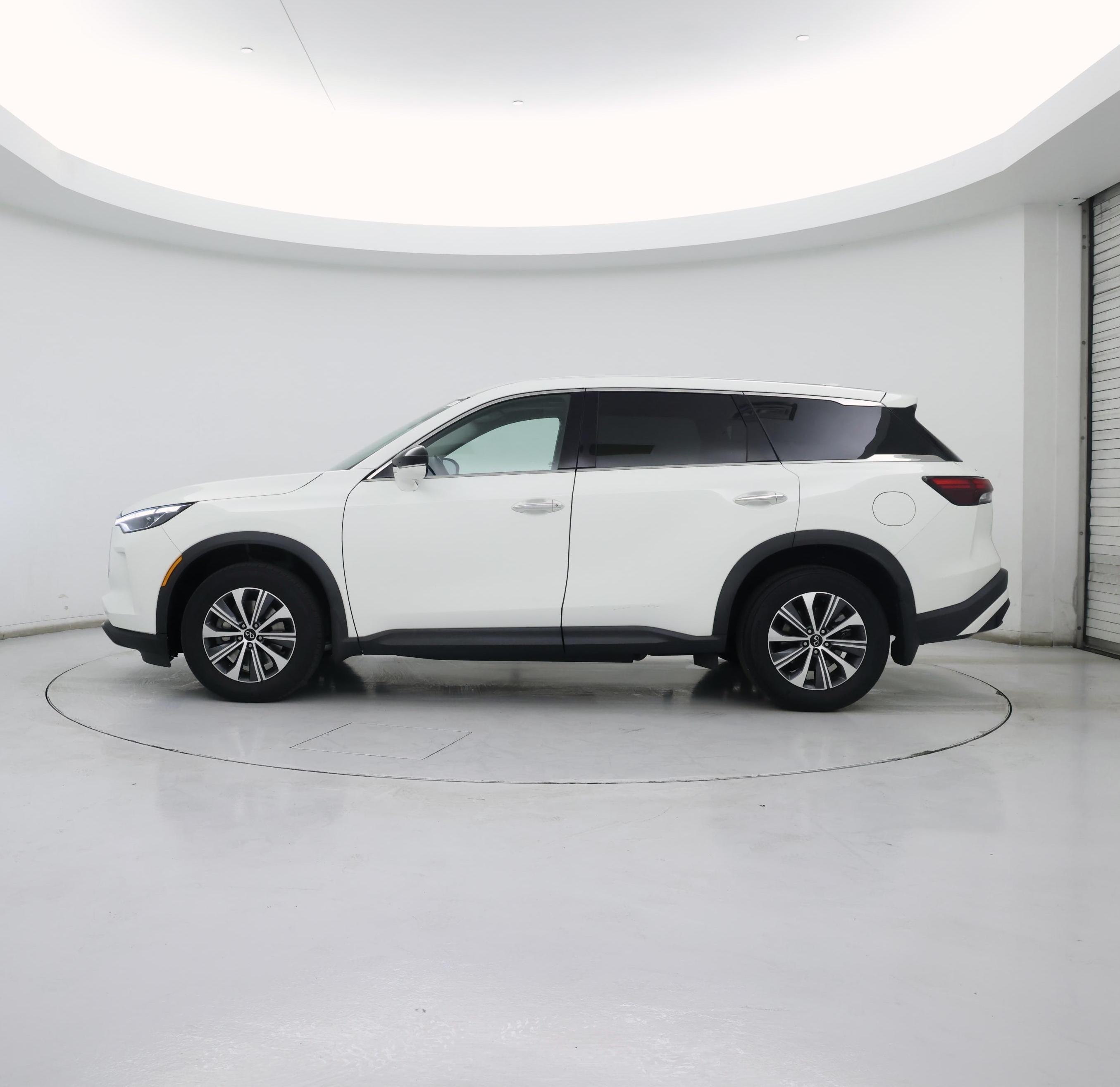 Thumbnail: 2023 INFINITI QX60 - 3