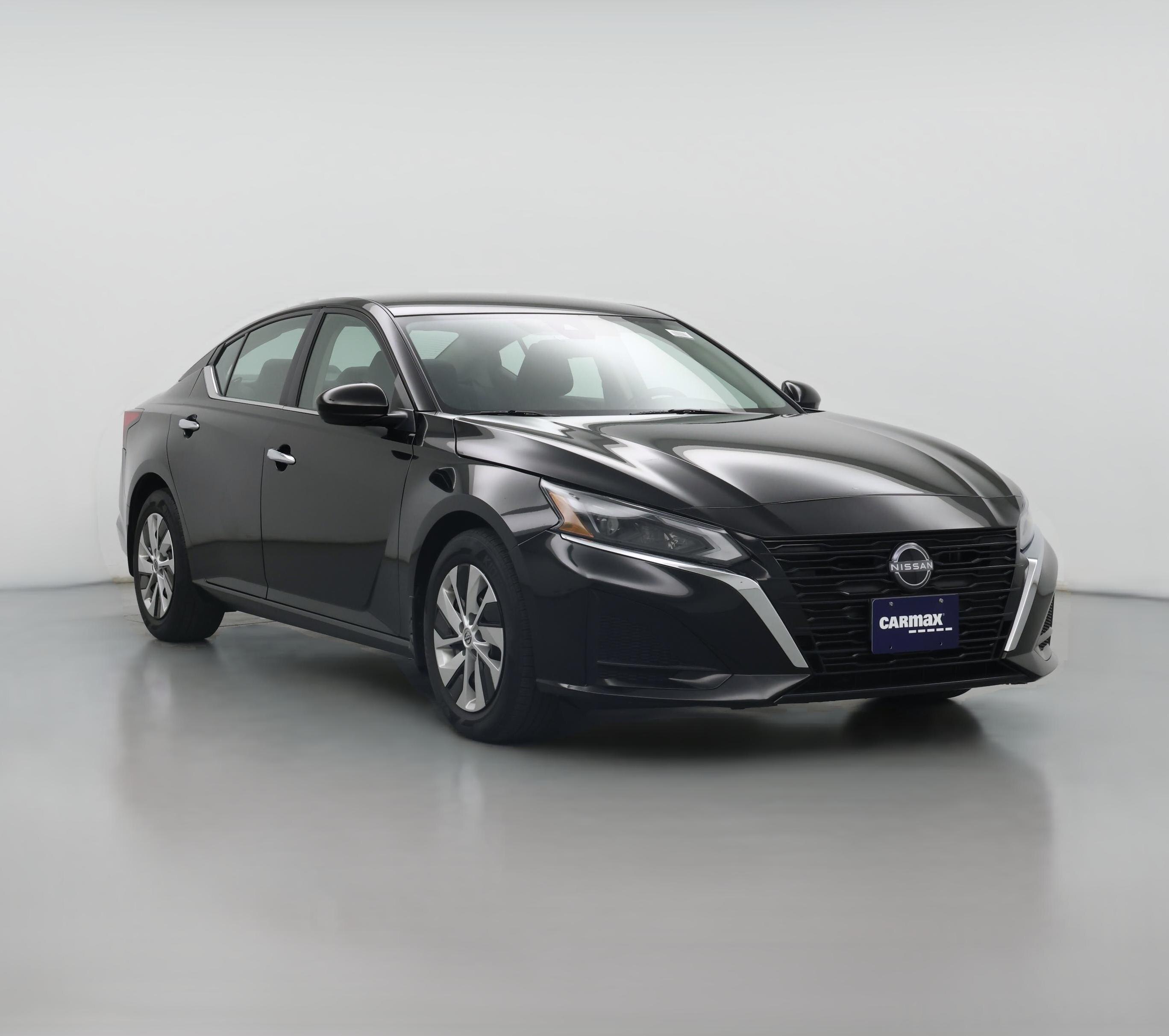 Thumbnail: 2023 Nissan Altima - 1
