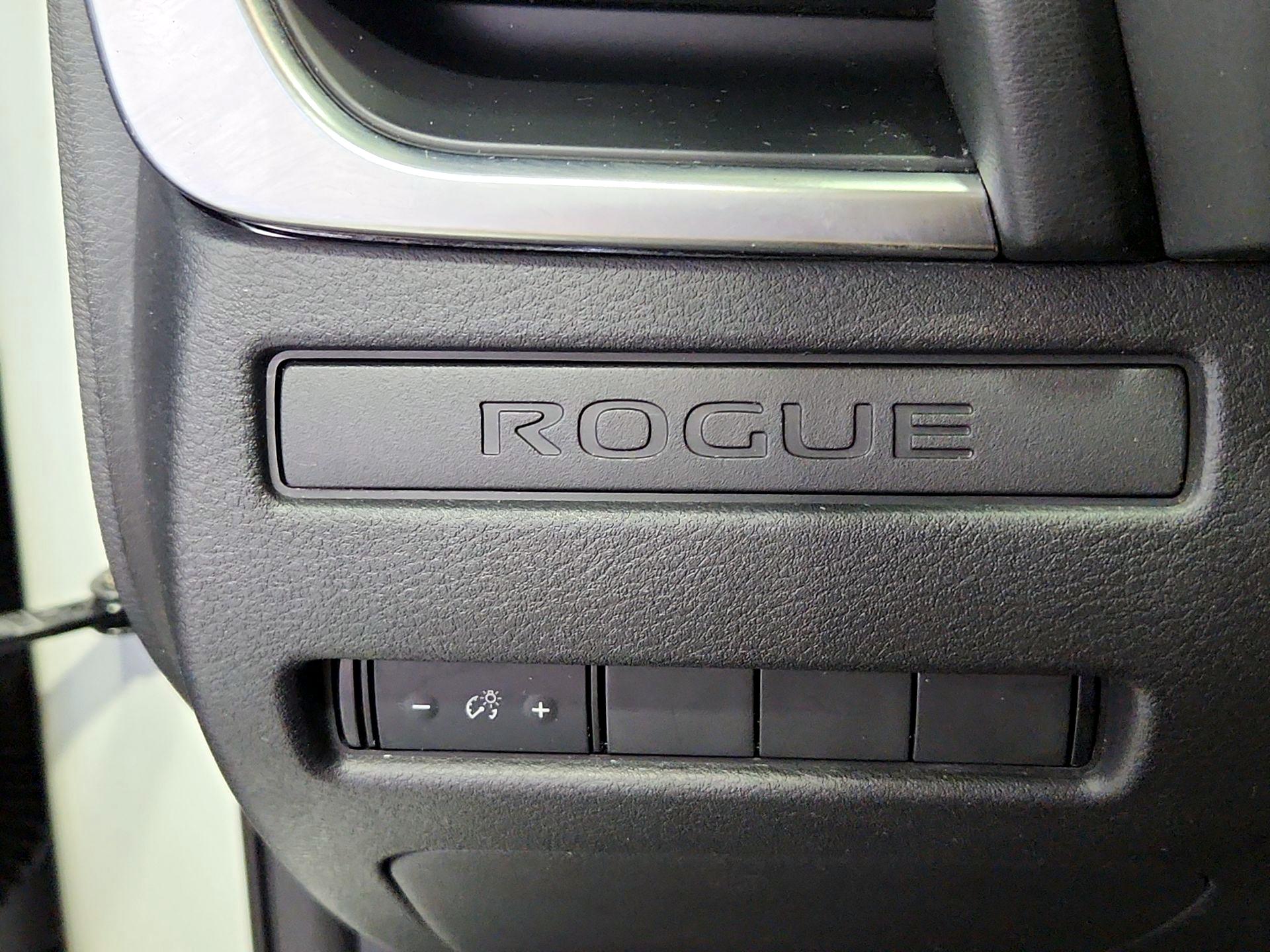 Thumbnail: 2023 Nissan Rogue - 13