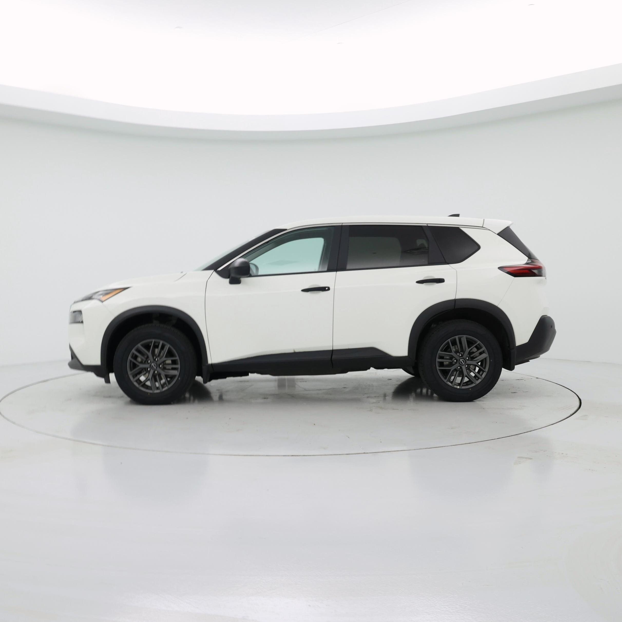 Thumbnail: 2023 Nissan Rogue - 3