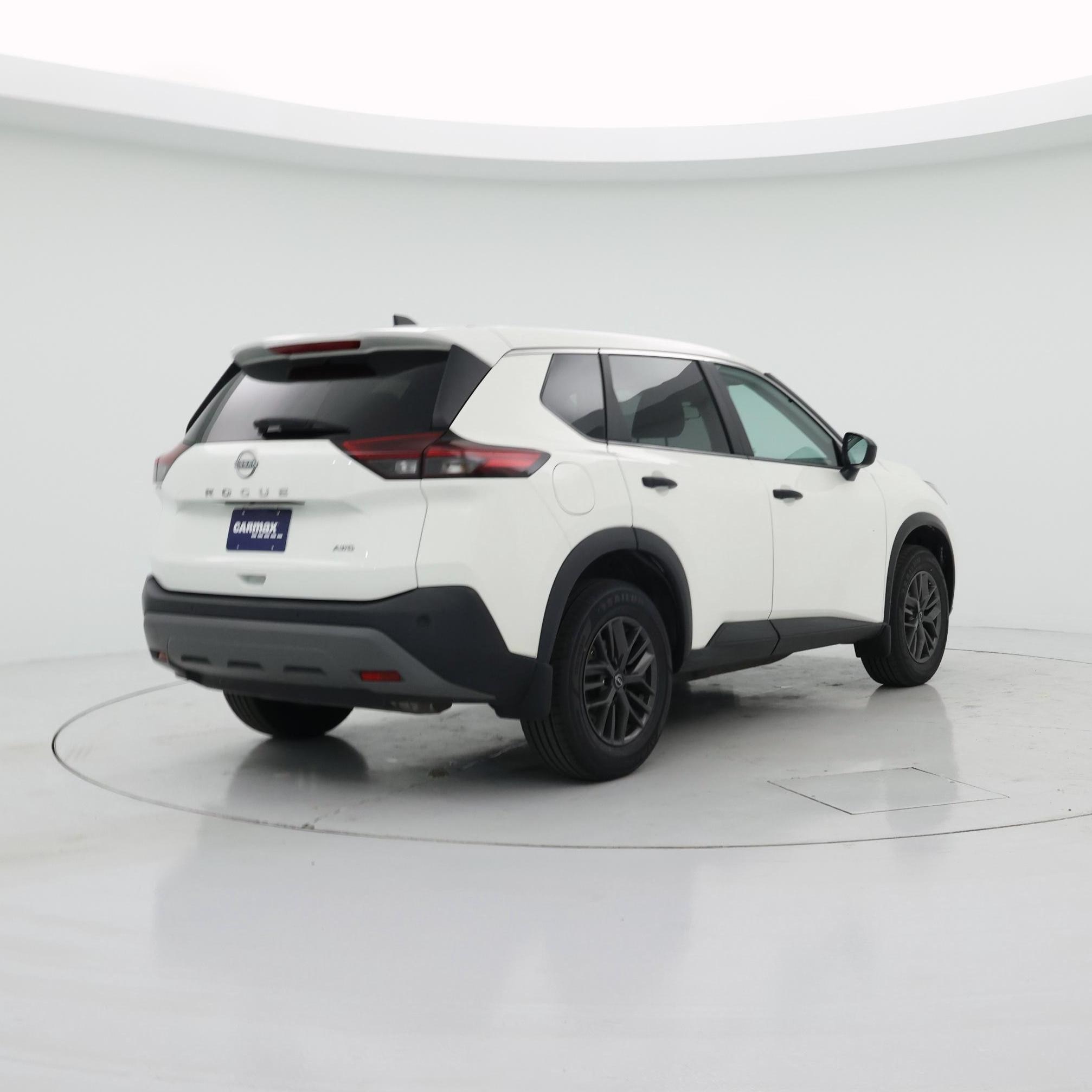 Thumbnail: 2023 Nissan Rogue - 8