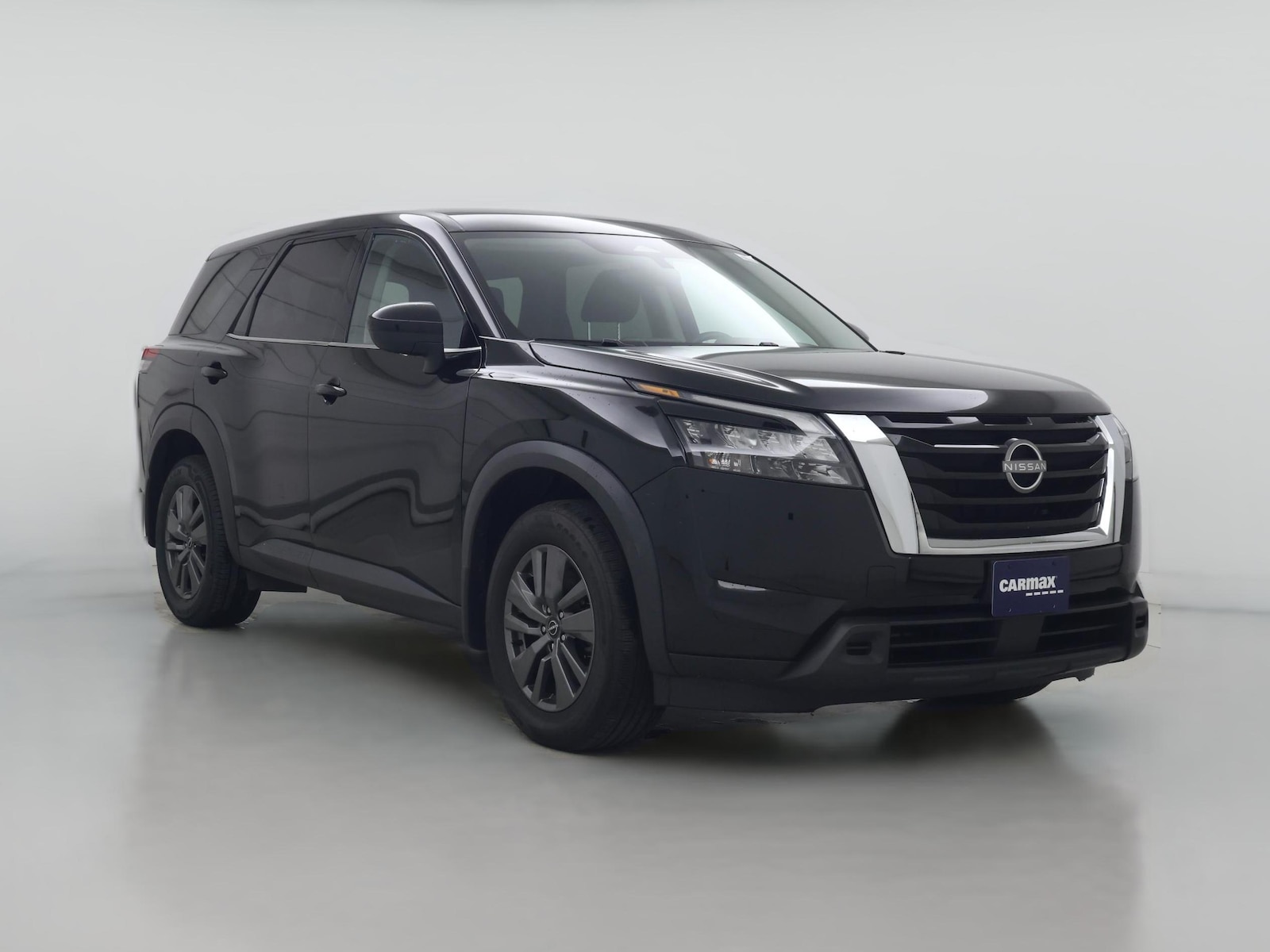 2023 Nissan Pathfinder S