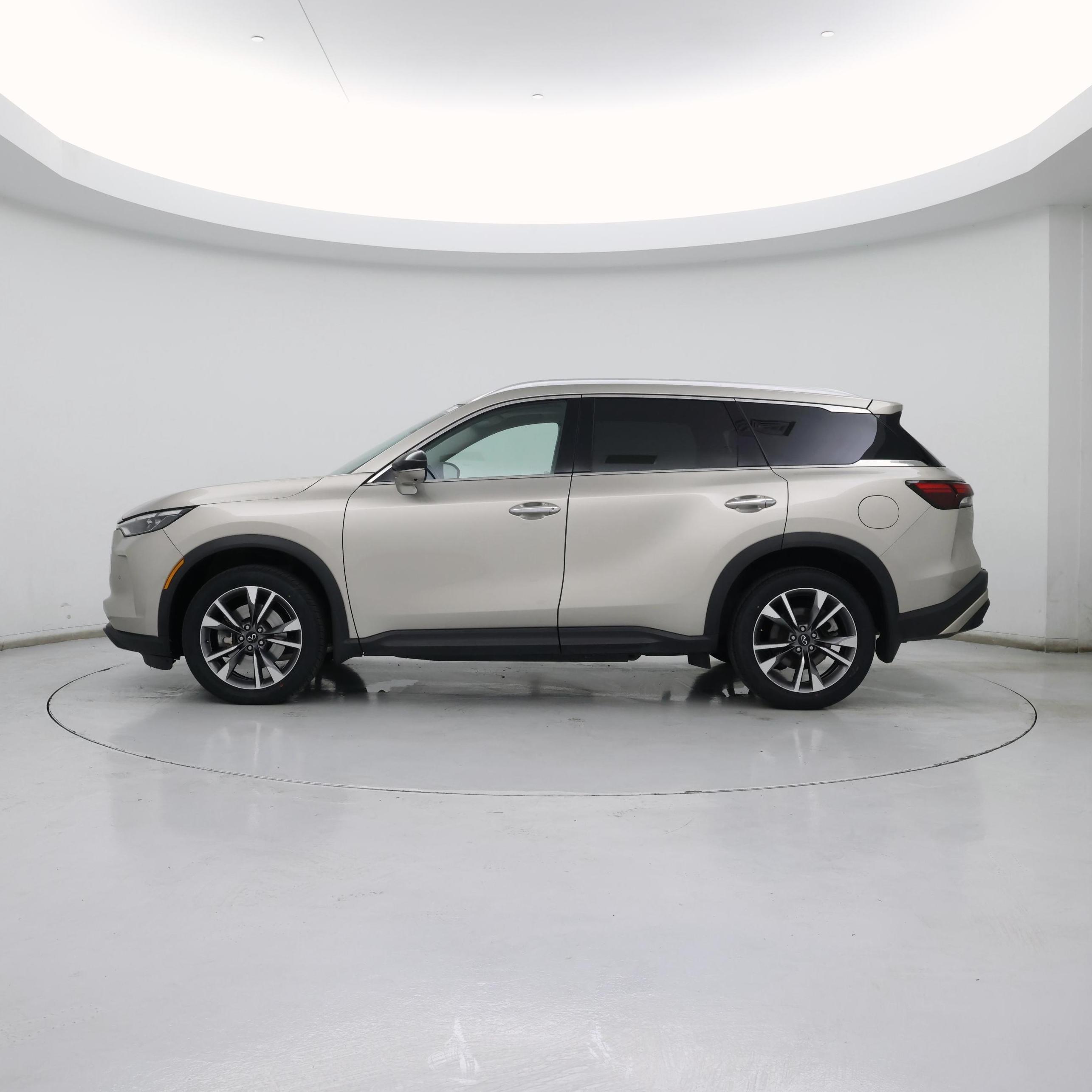 Thumbnail: 2023 INFINITI QX60 - 3