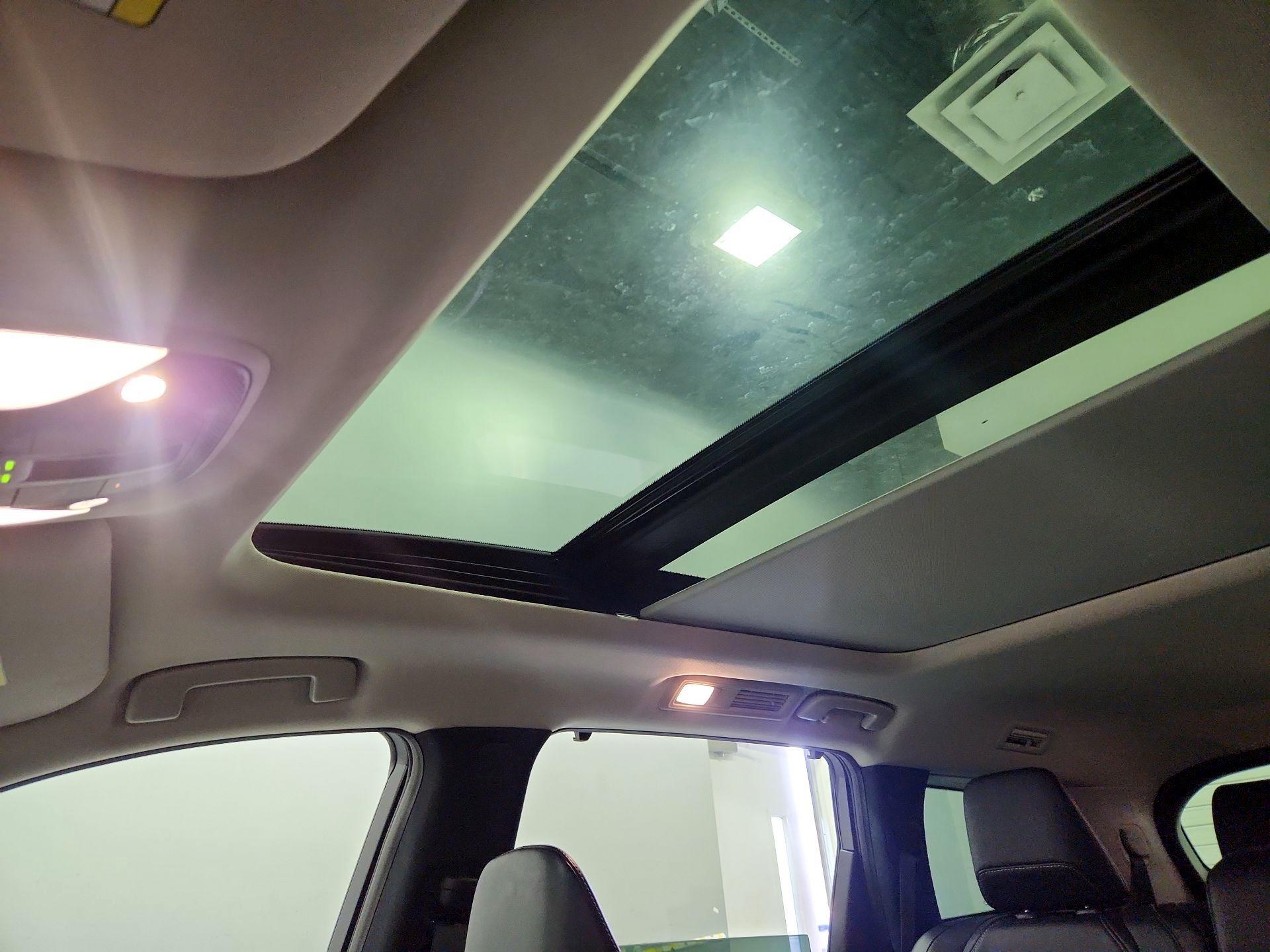 Thumbnail: 2023 INFINITI QX60 - 20