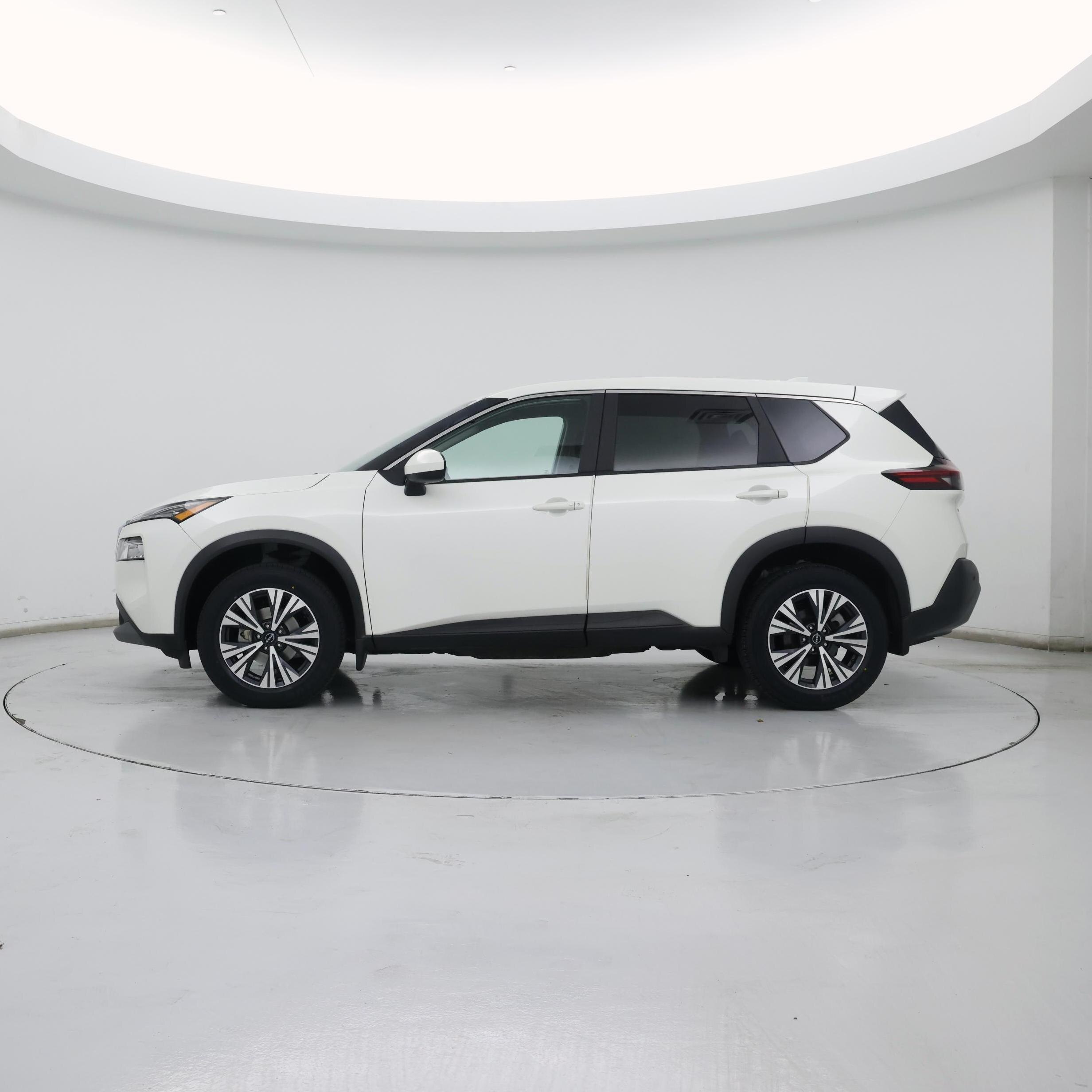 Thumbnail: 2023 Nissan Rogue - 3