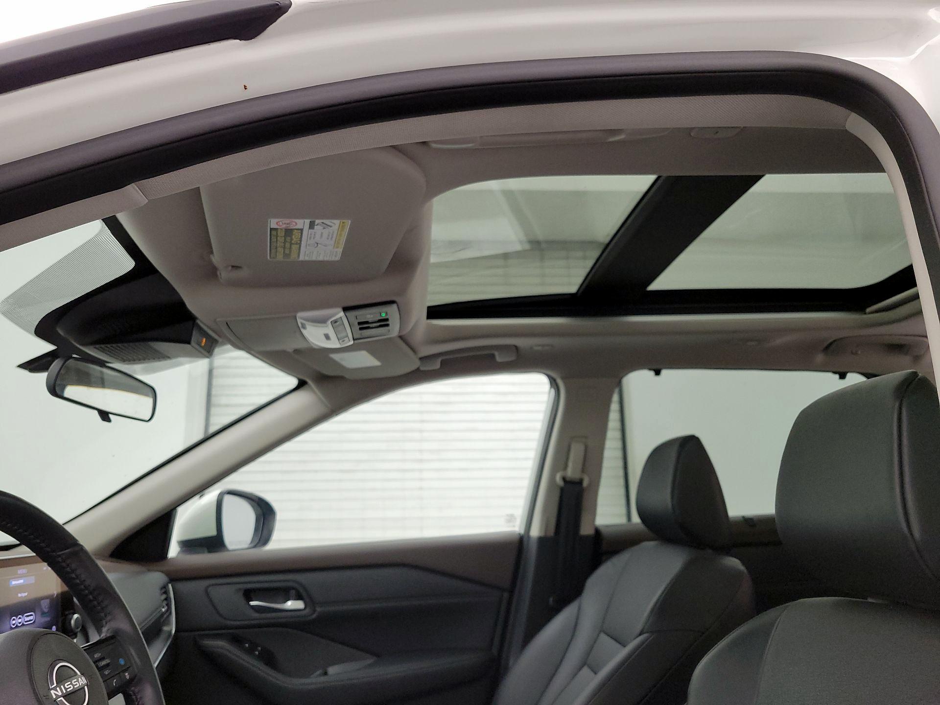 Thumbnail: 2023 Nissan Rogue - 19