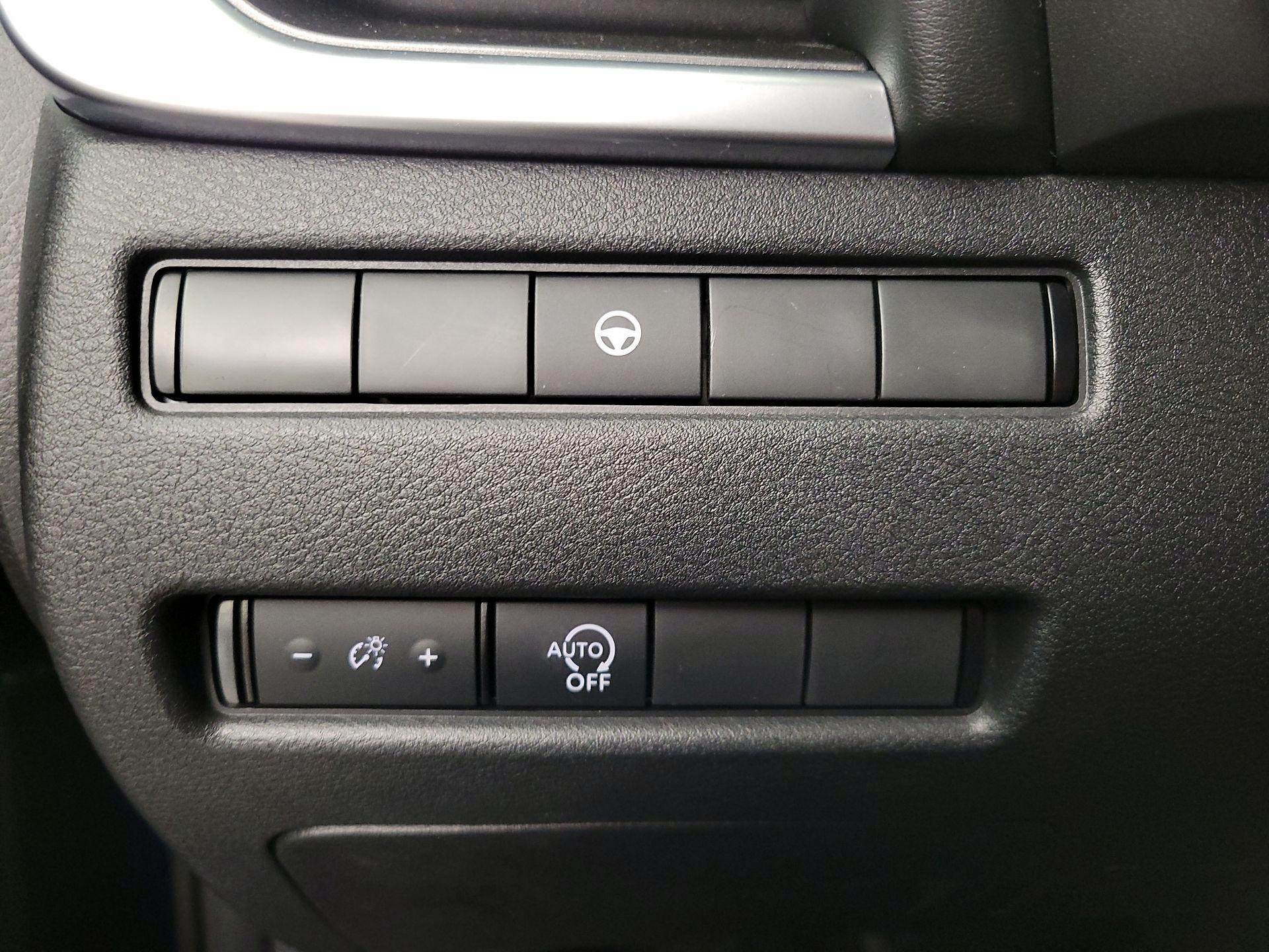 Thumbnail: 2023 Nissan Rogue - 13