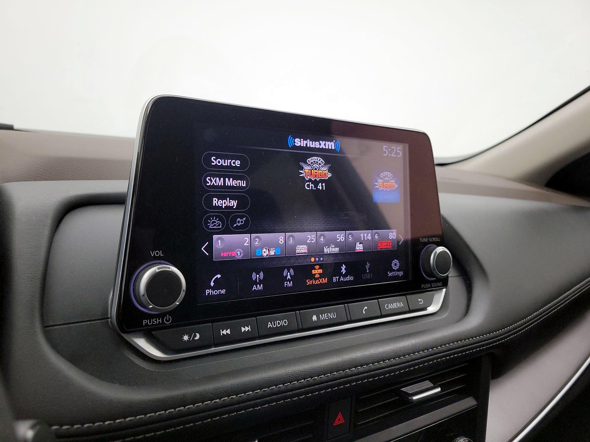 Thumbnail: 2023 Nissan Rogue - 15