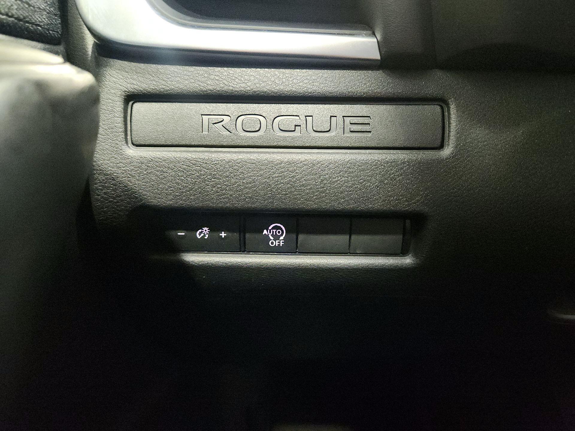 Thumbnail: 2023 Nissan Rogue - 13