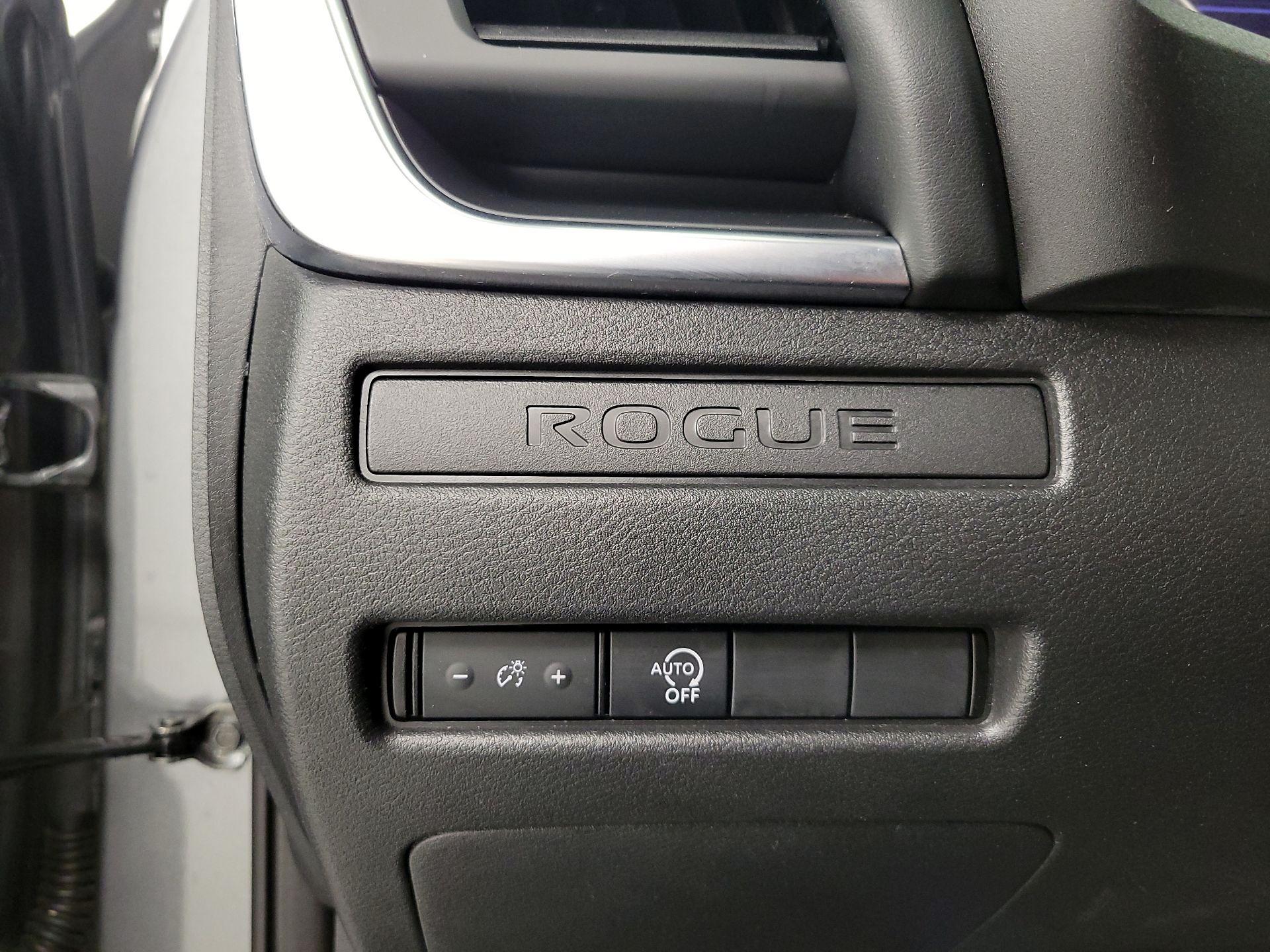 Thumbnail: 2023 Nissan Rogue - 13