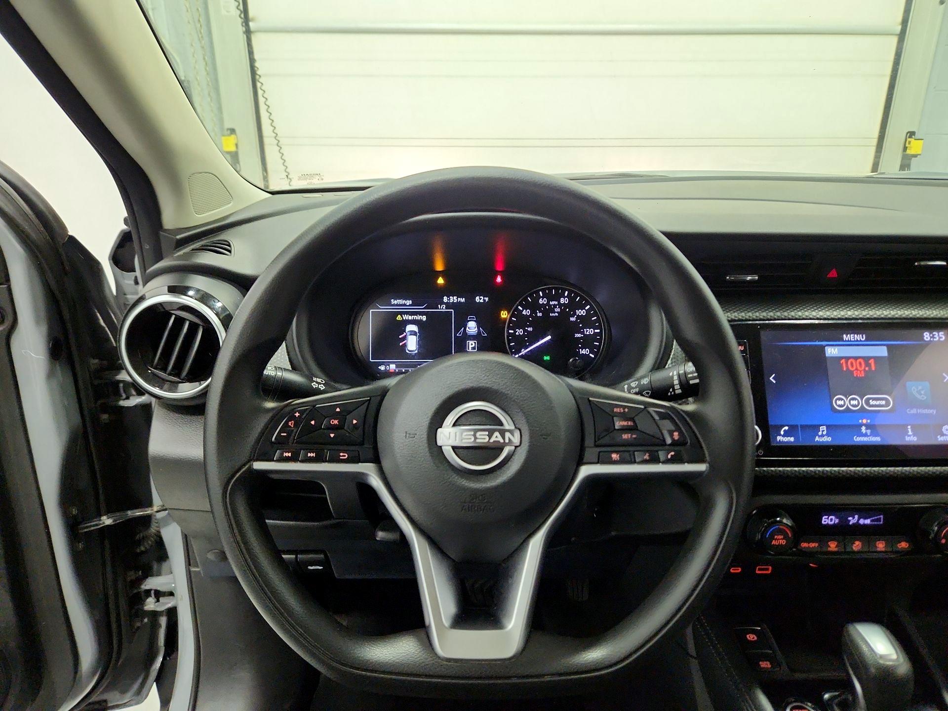 Thumbnail: 2022 Nissan Kicks - 10