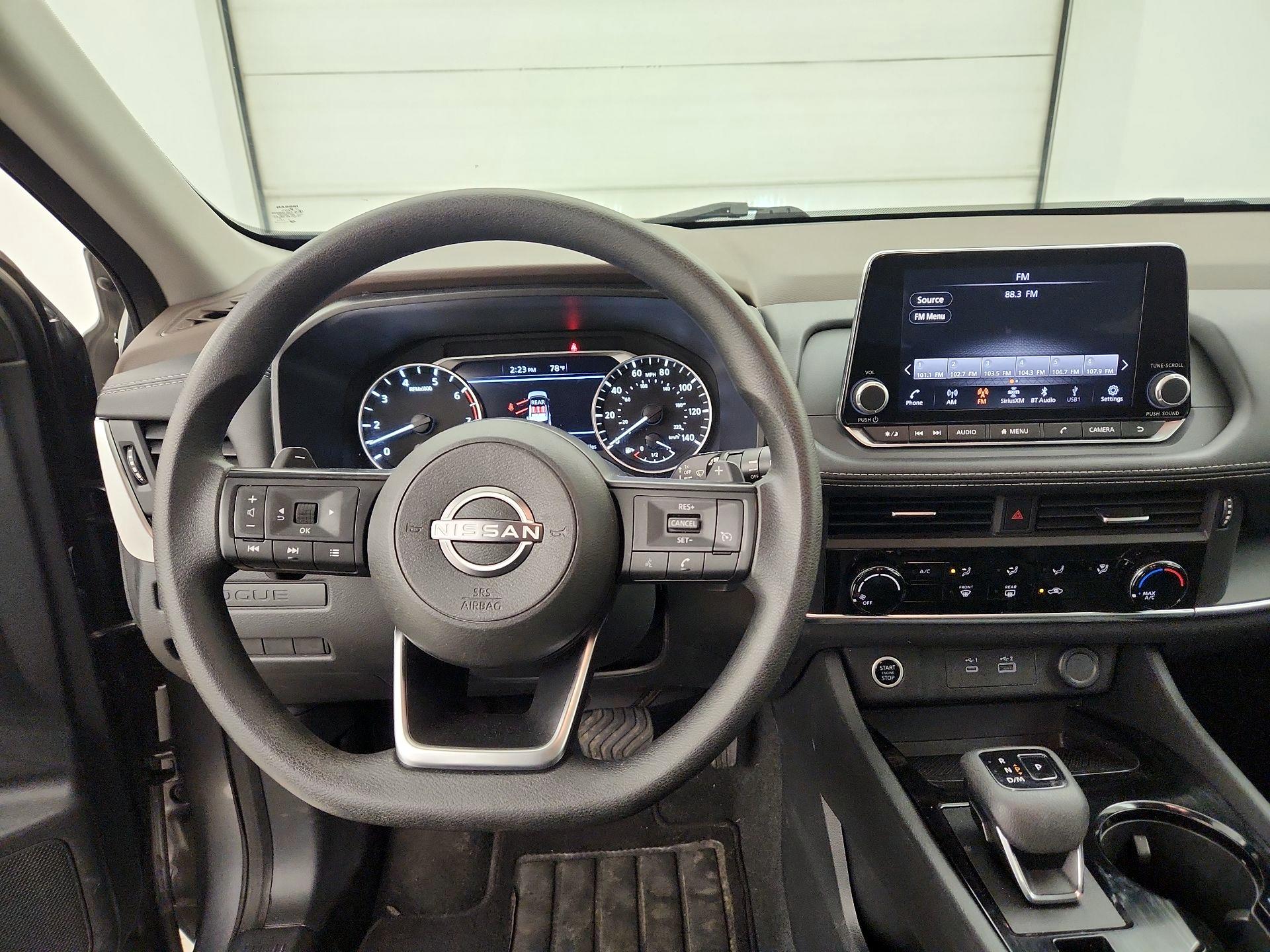 Thumbnail: 2023 Nissan Rogue - 10