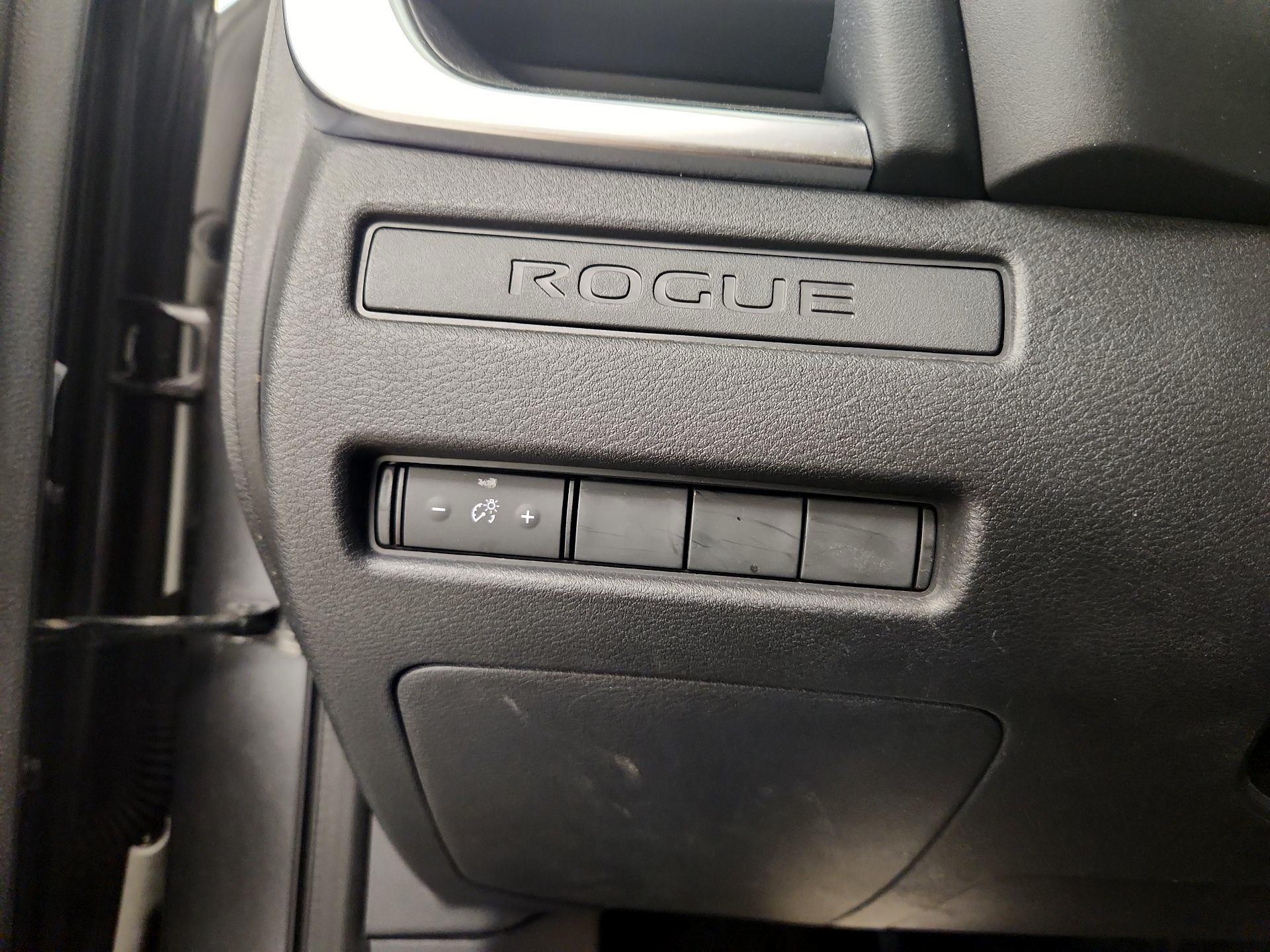 Thumbnail: 2023 Nissan Rogue - 13
