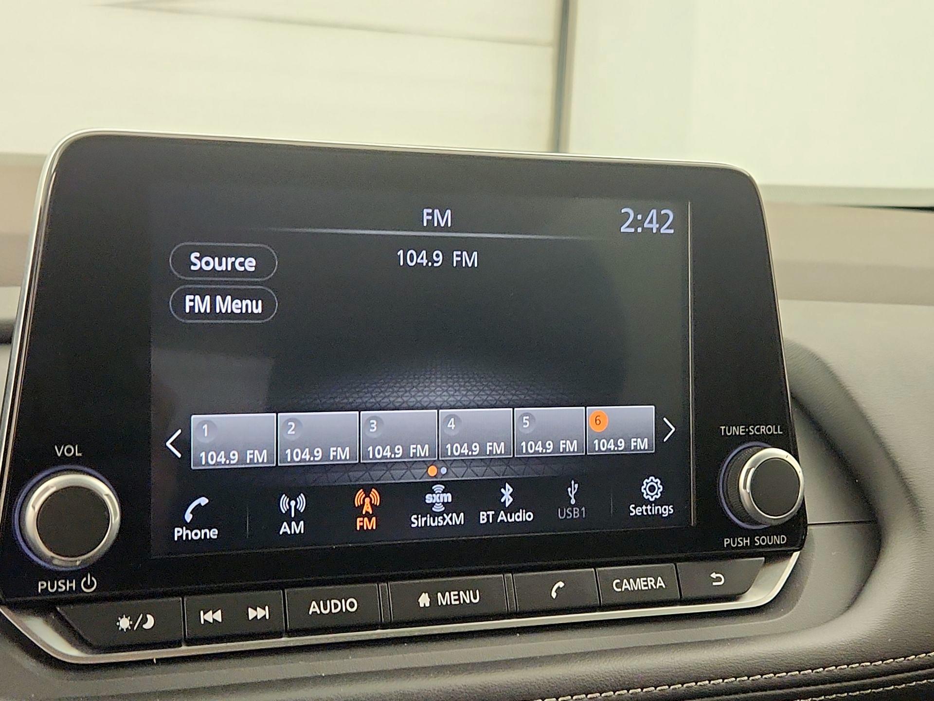 Thumbnail: 2023 Nissan Rogue - 15