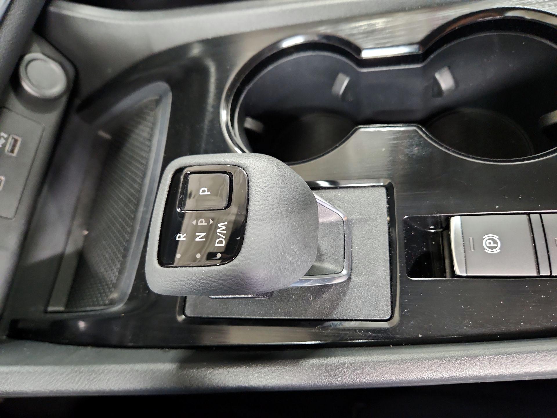 Thumbnail: 2023 Nissan Rogue - 17