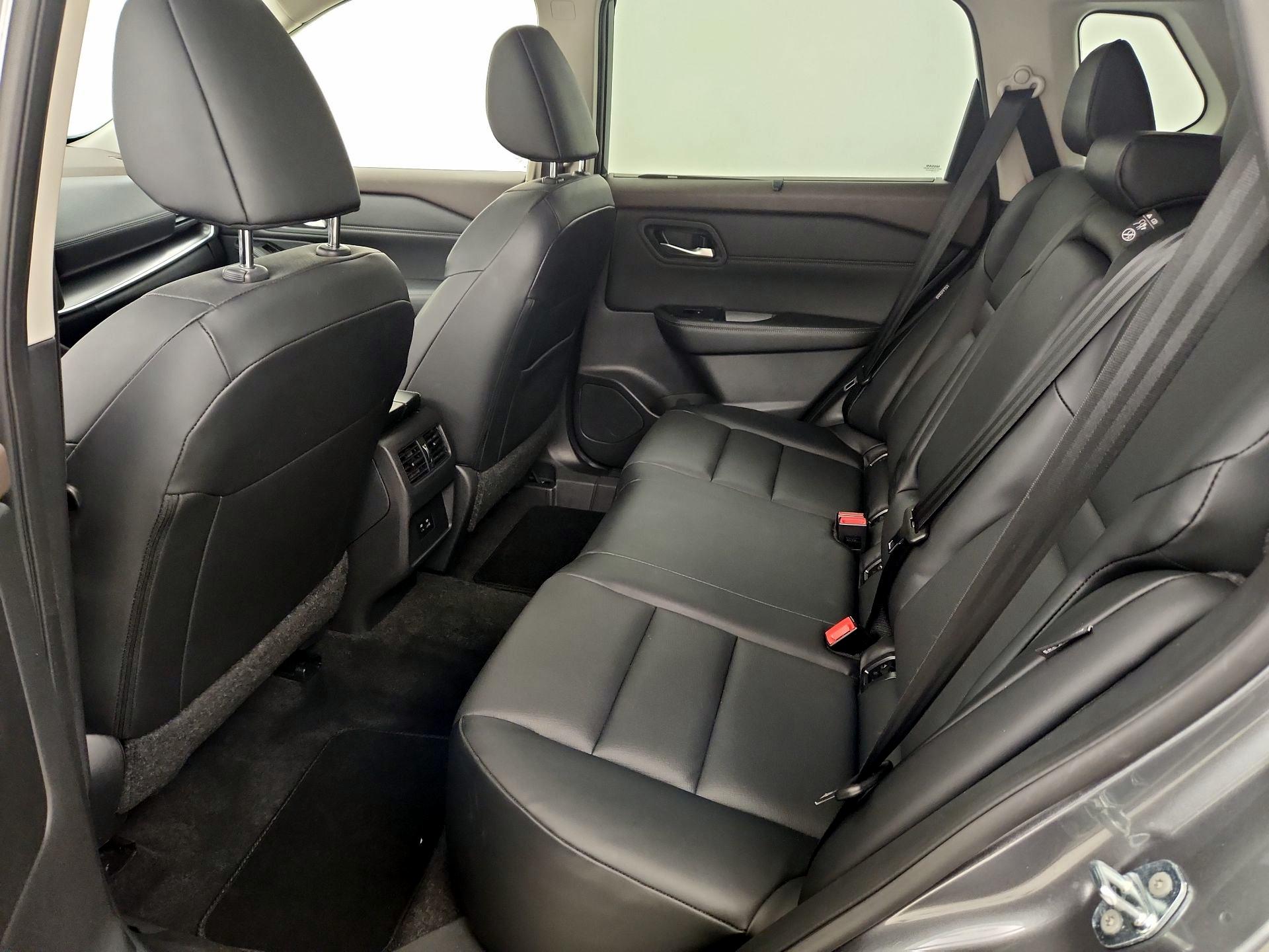 Thumbnail: 2023 Nissan Rogue - 20