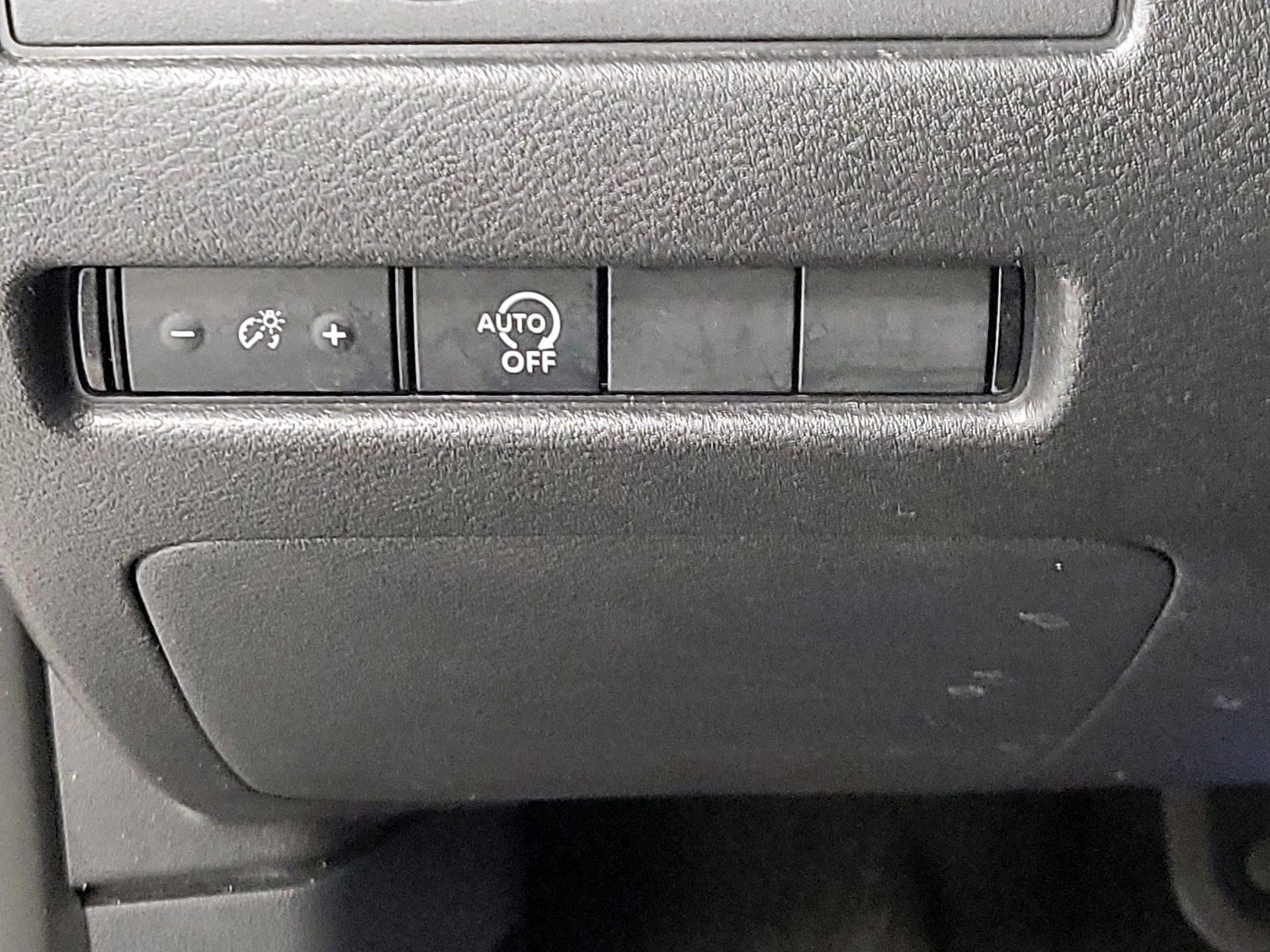 Thumbnail: 2023 Nissan Rogue - 13