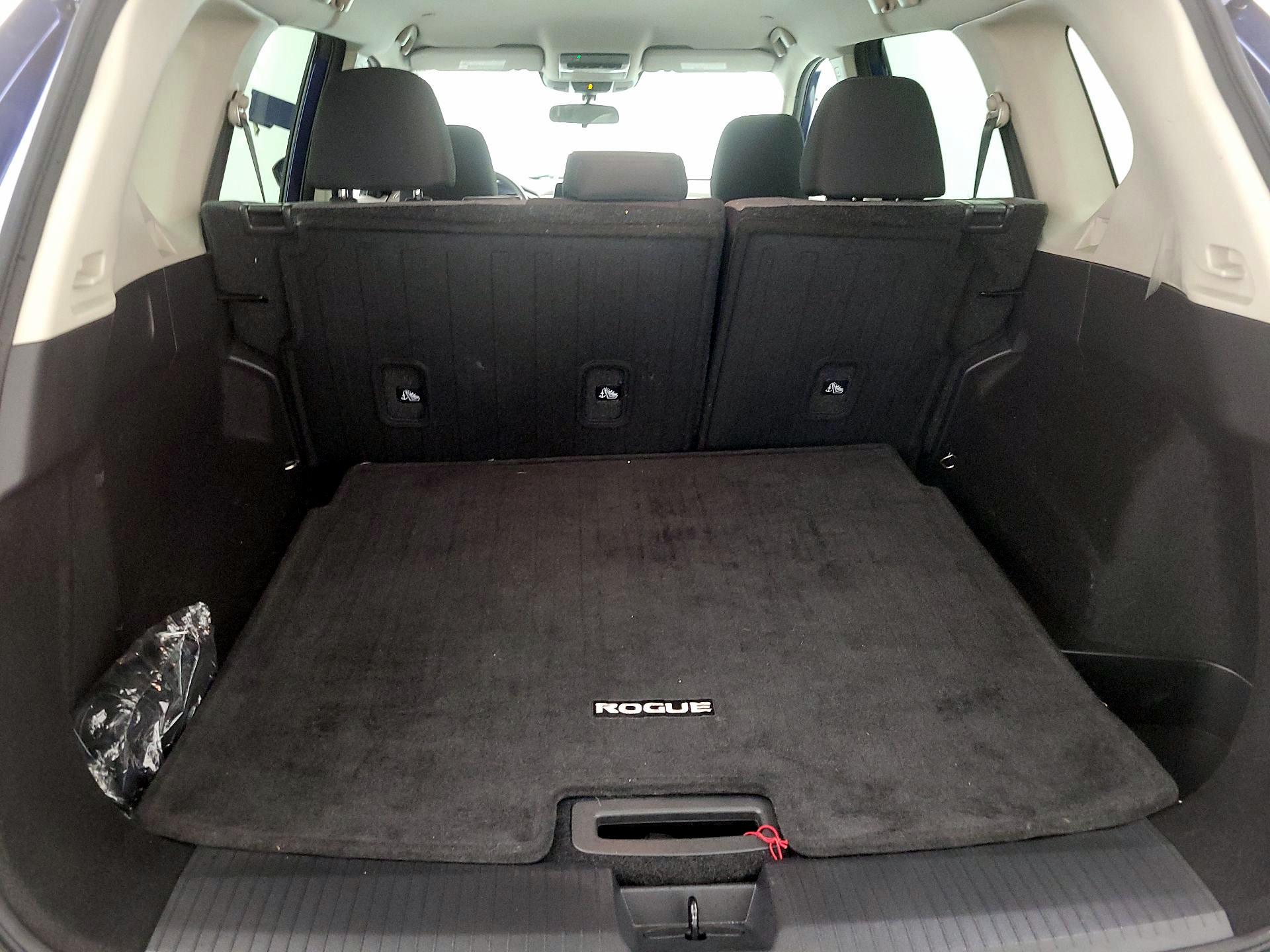 Thumbnail: 2023 Nissan Rogue - 20