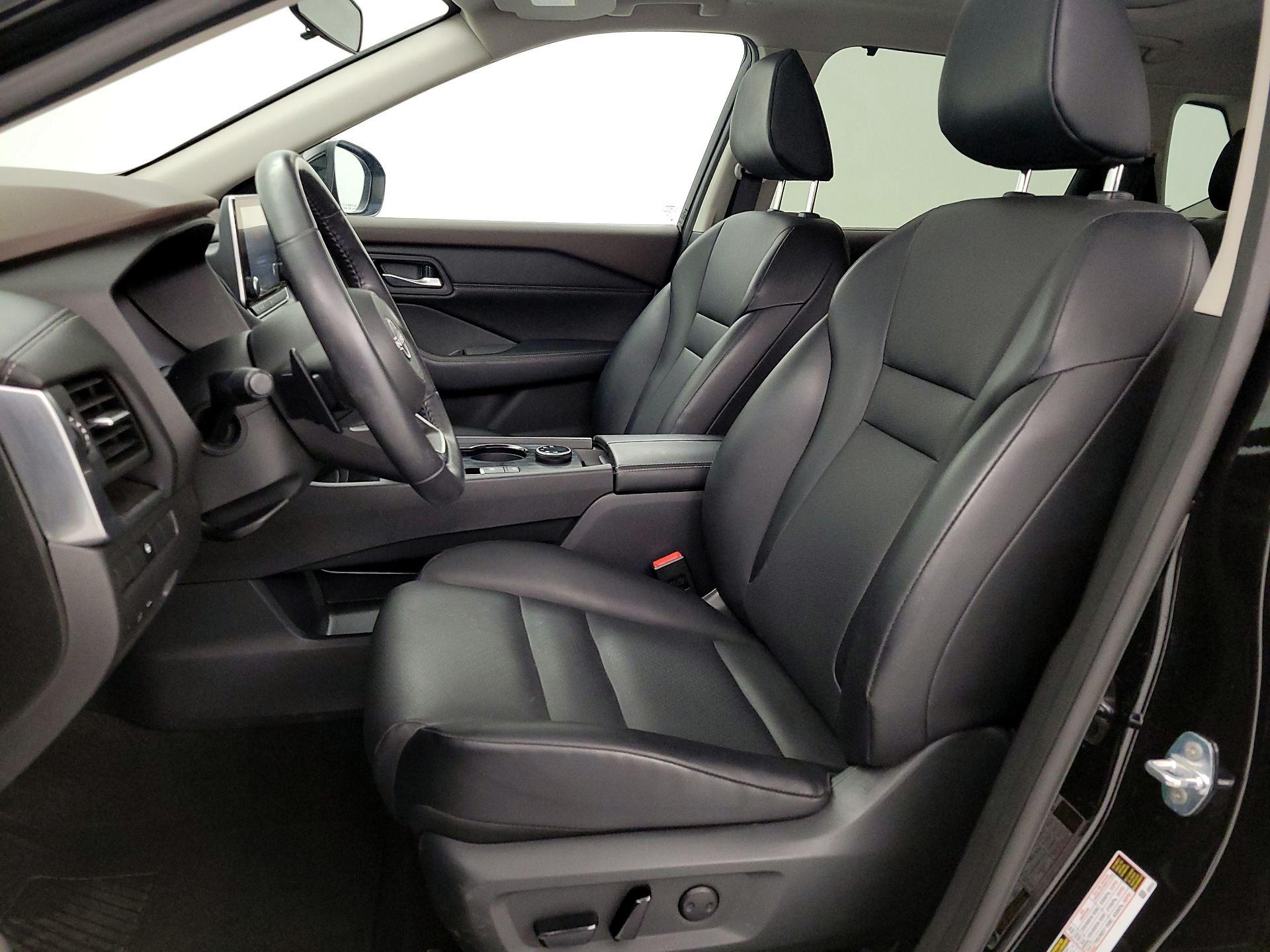 Thumbnail: 2023 Nissan Rogue - 11