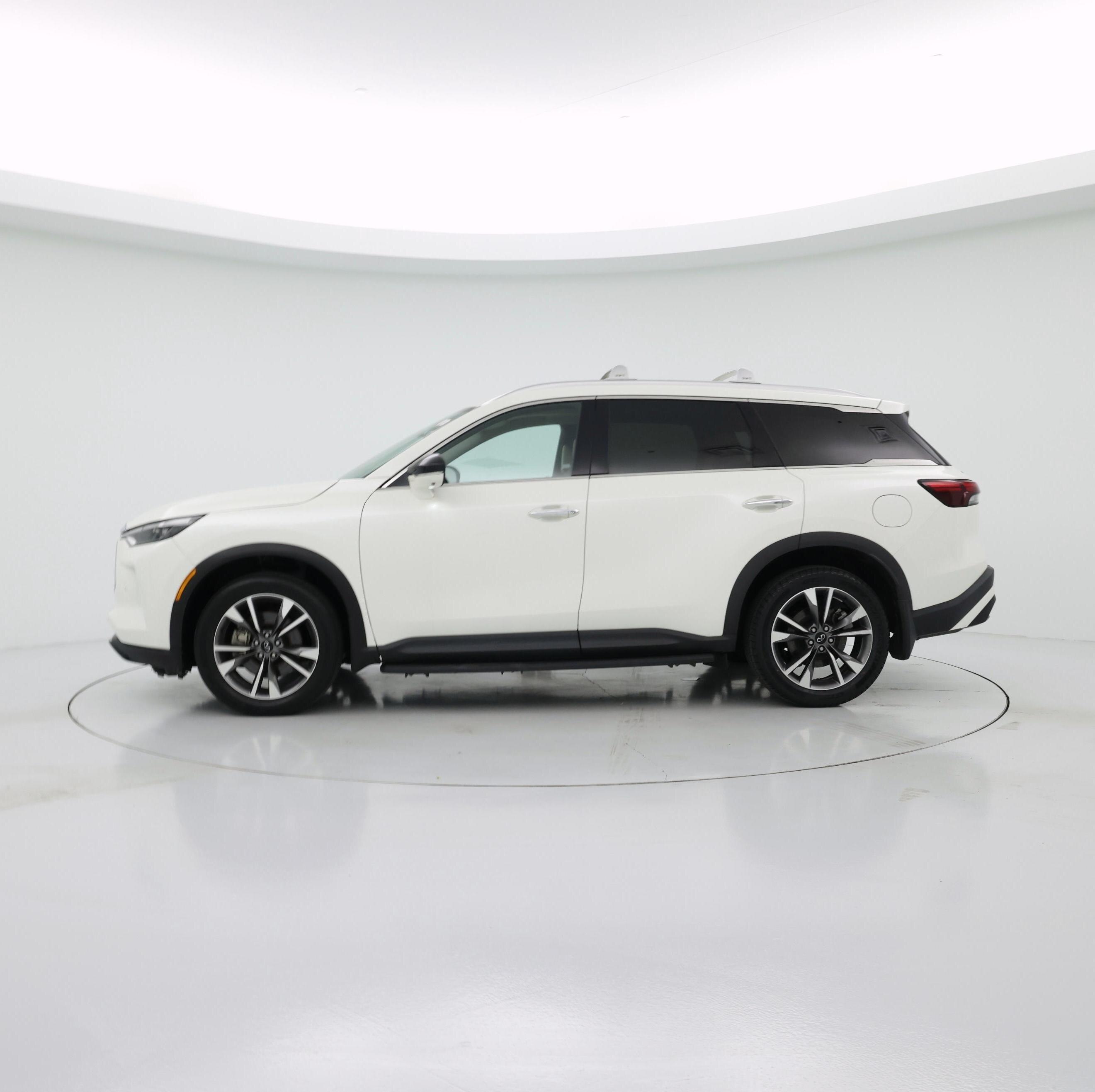 Thumbnail: 2023 INFINITI QX60 - 3