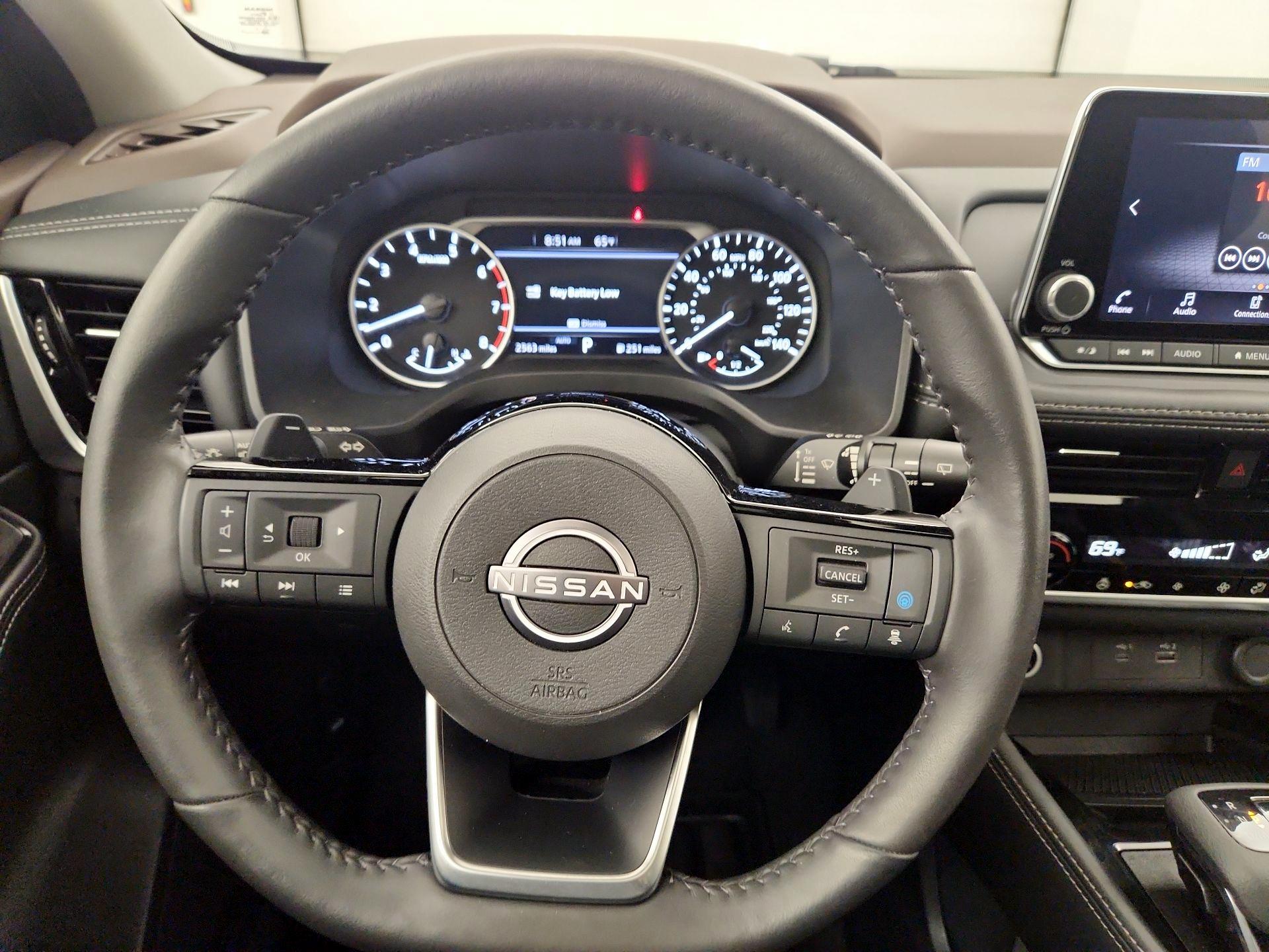 Thumbnail: 2023 Nissan Rogue - 10