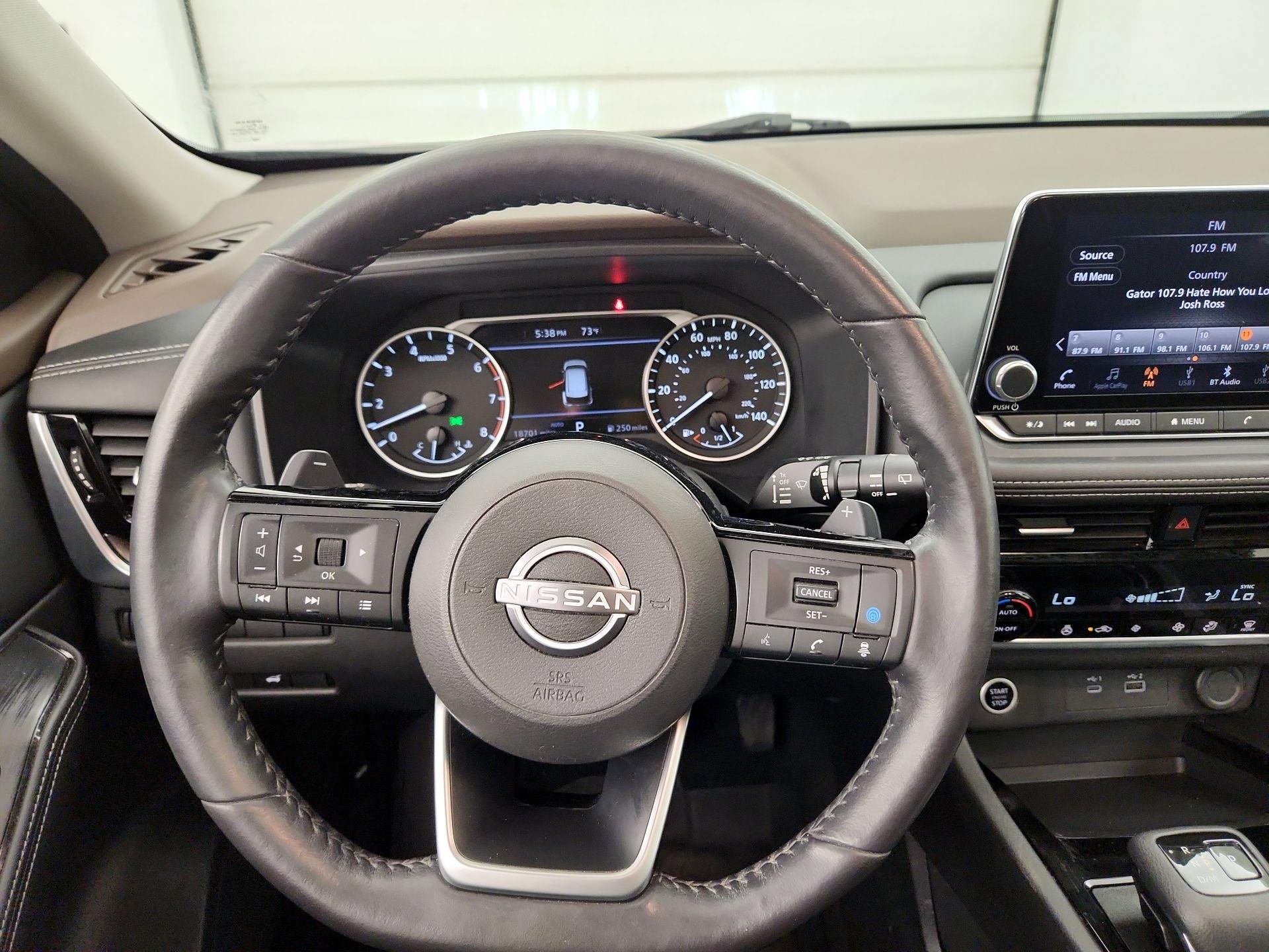 Thumbnail: 2023 Nissan Rogue - 10