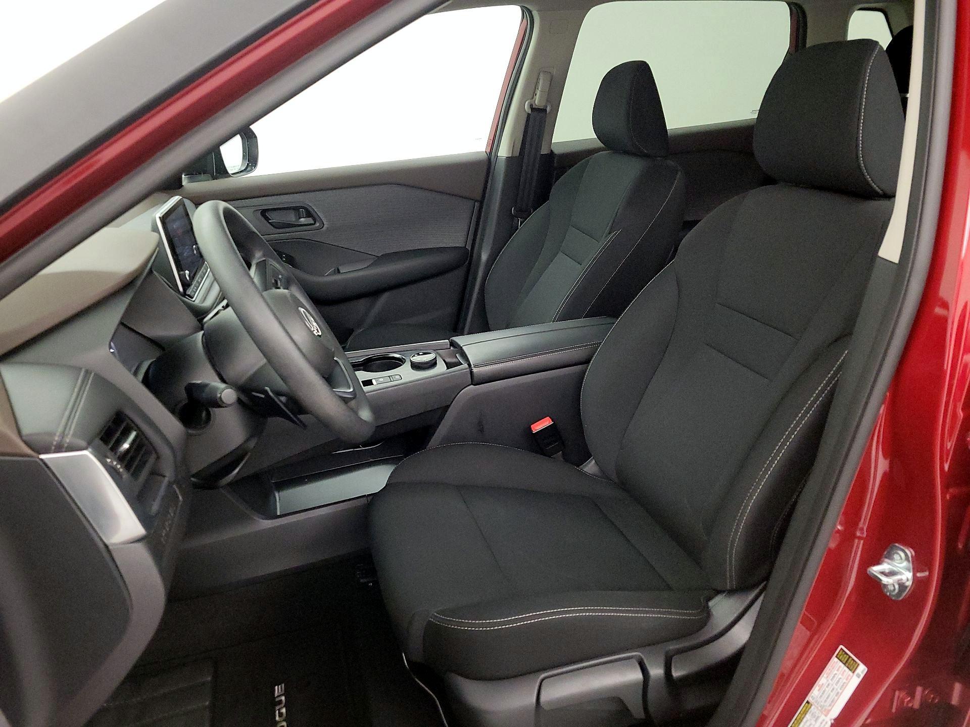Thumbnail: 2023 Nissan Rogue - 11