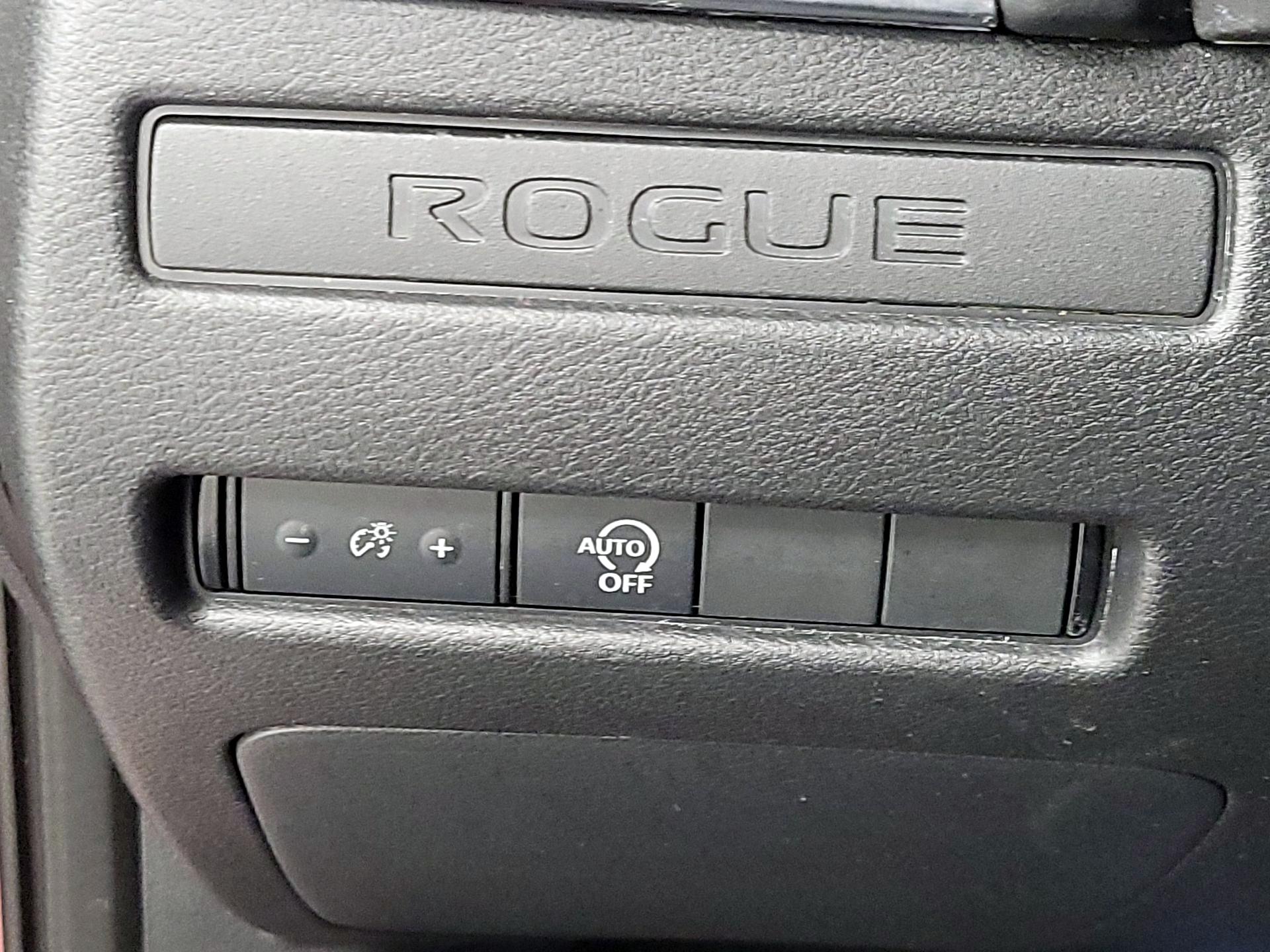 Thumbnail: 2023 Nissan Rogue - 13